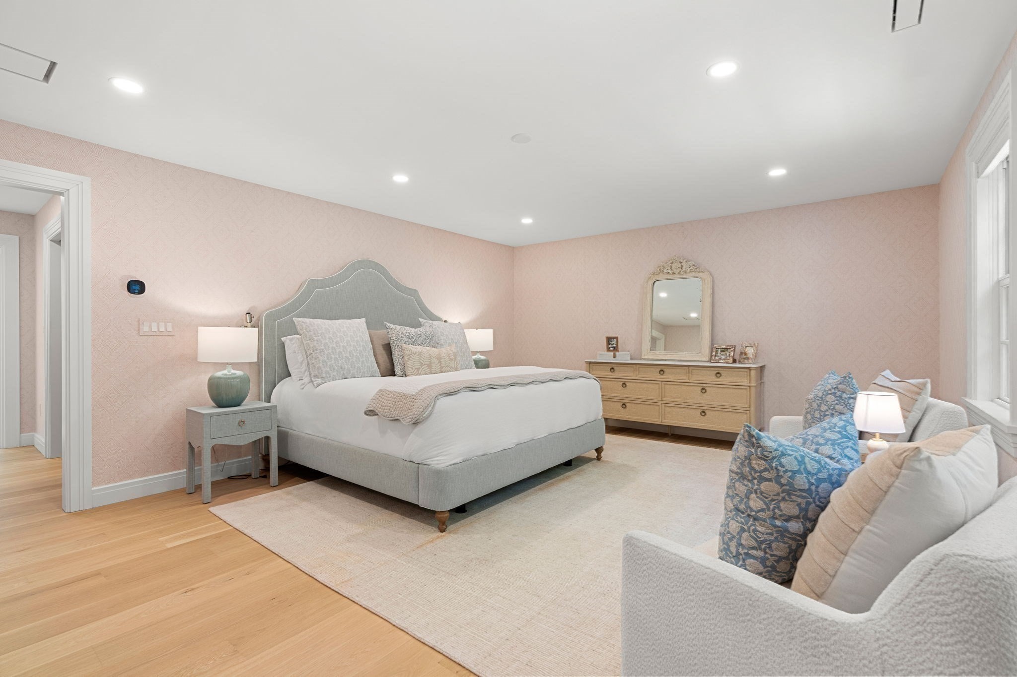 26 Toppans Lane Property Photo 21