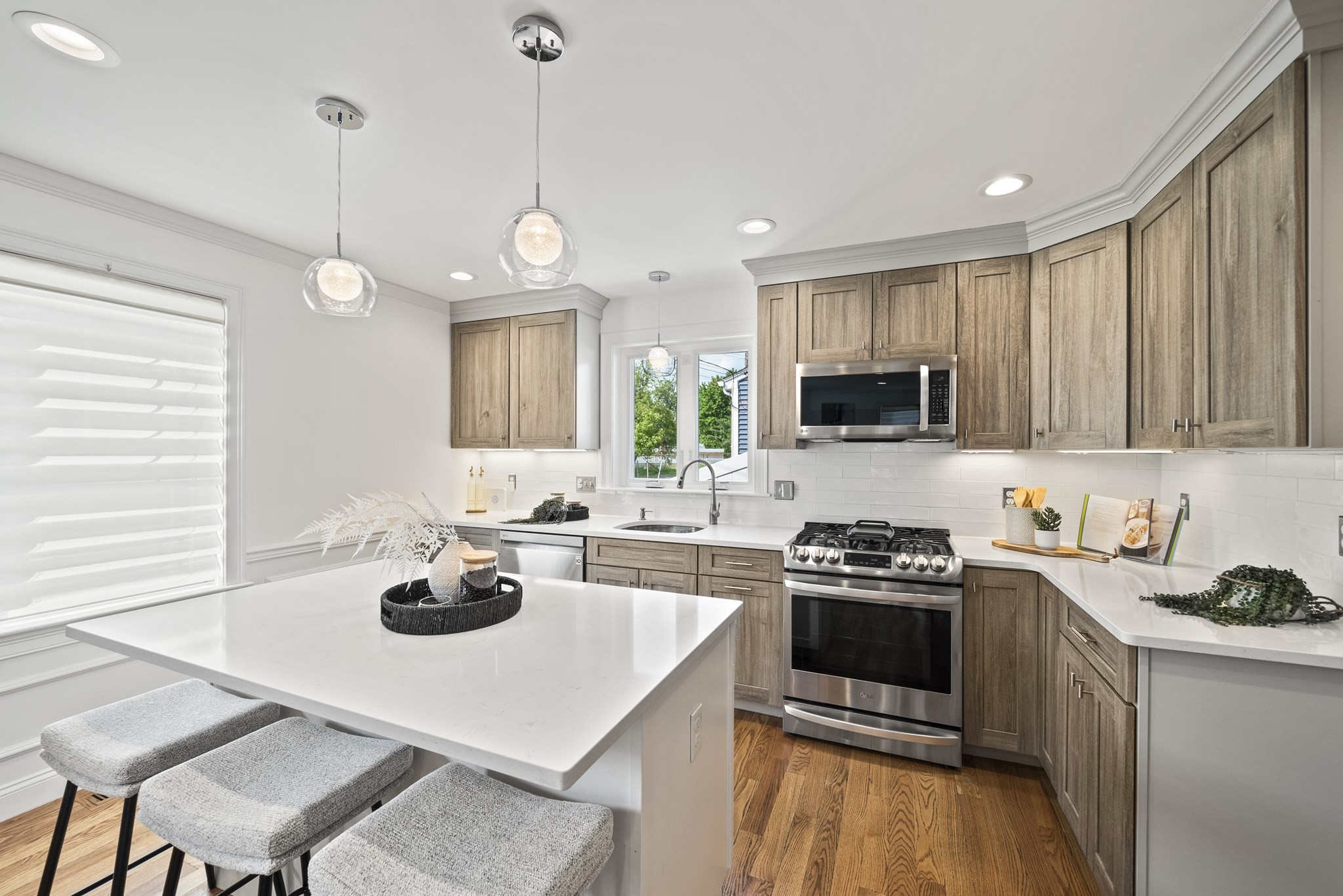 61 Gale Street # A Property Photo 4