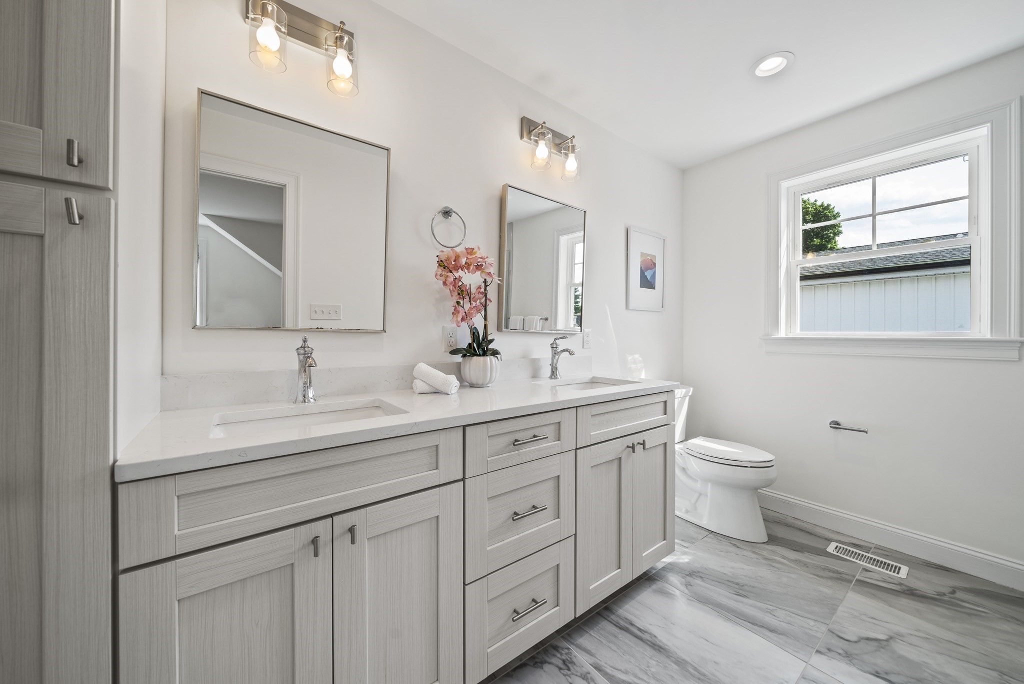 61 Gale Street # A Property Photo 27