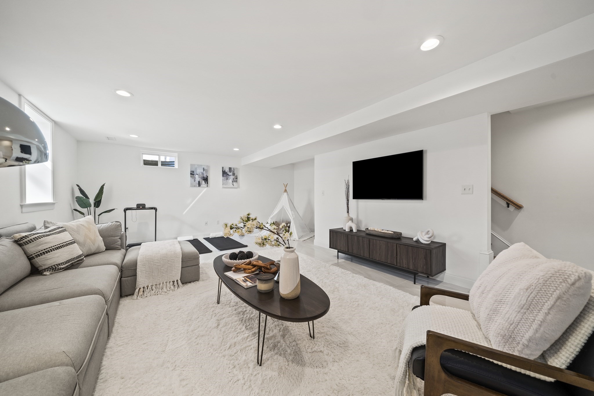 61 Gale Street # A Property Photo 32
