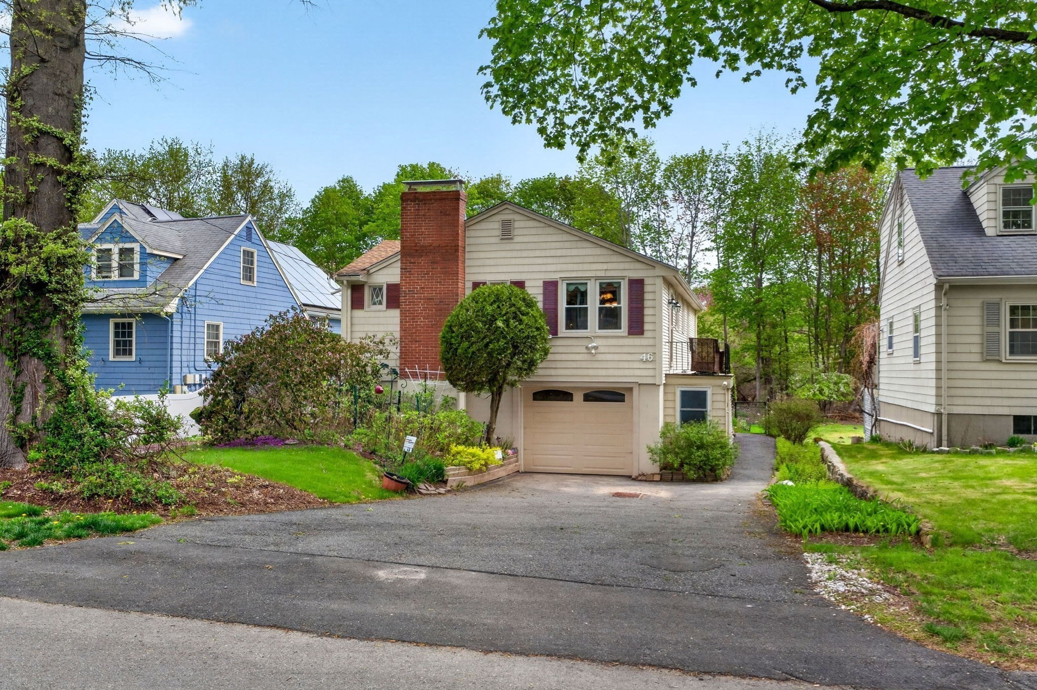 46 Grapevine Ave Property Photo 1