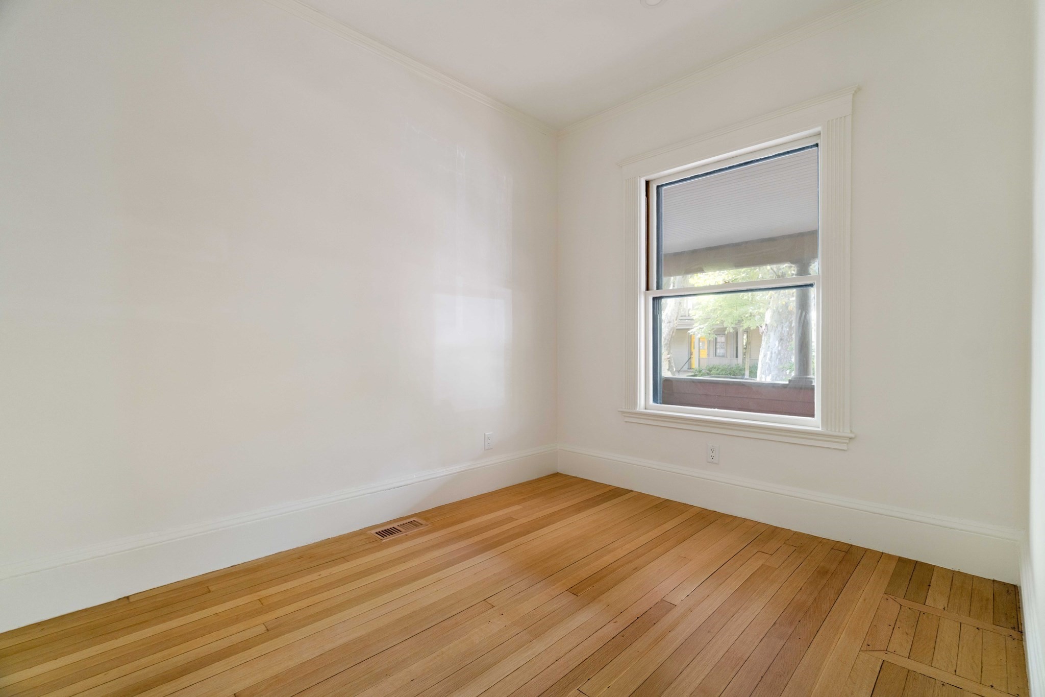 26 Beals # 1 Property Photo 16
