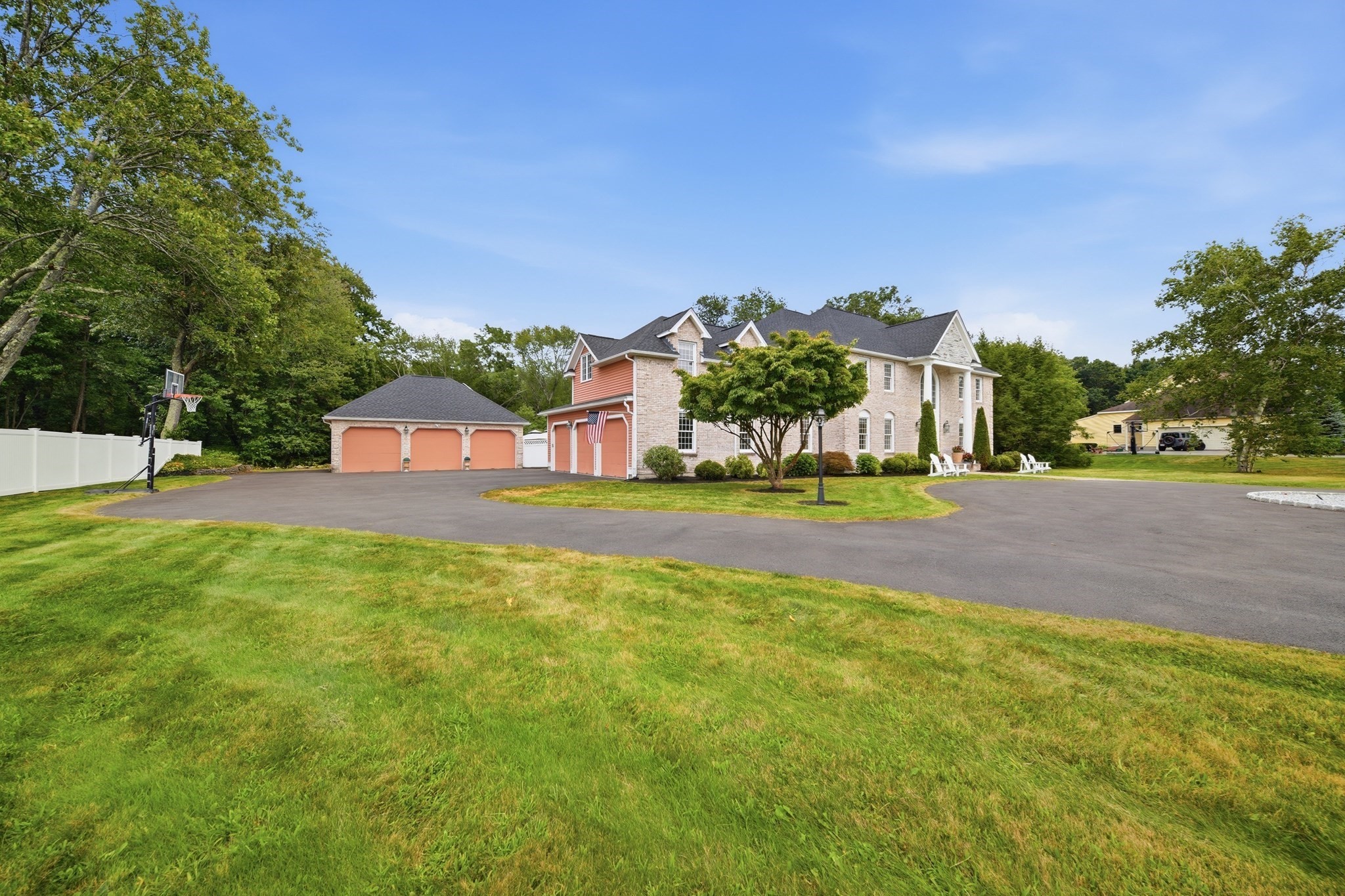 55 Squire Shaler Ln Property Photo 2