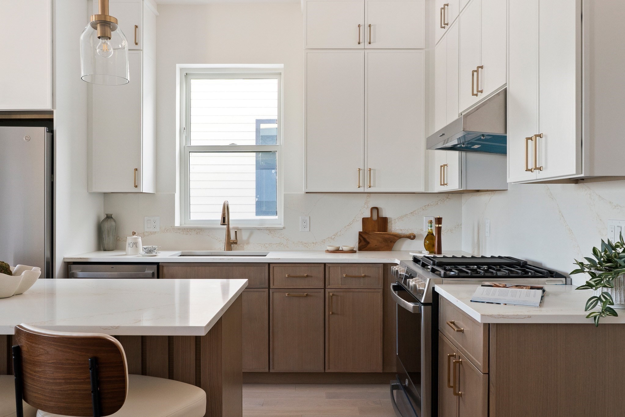 28a Swan Avenue Ph Property Photo 3