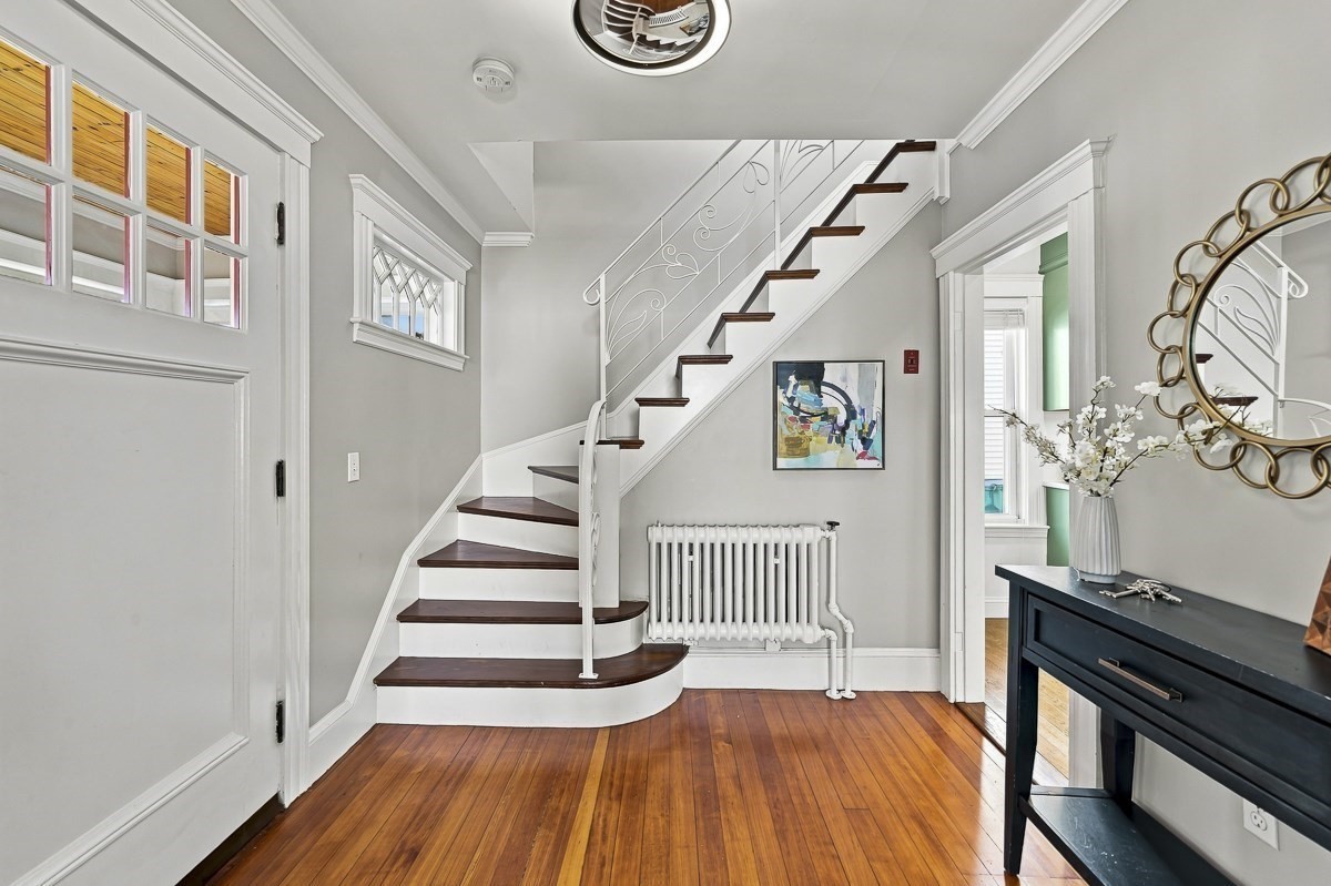 23 Brooklawn Terrace Property Photo 8