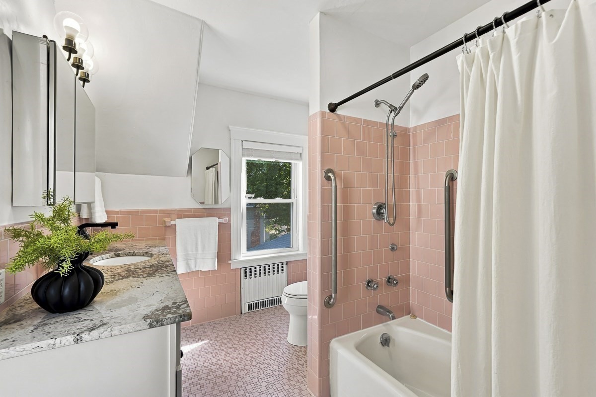 23 Brooklawn Terrace Property Photo 32