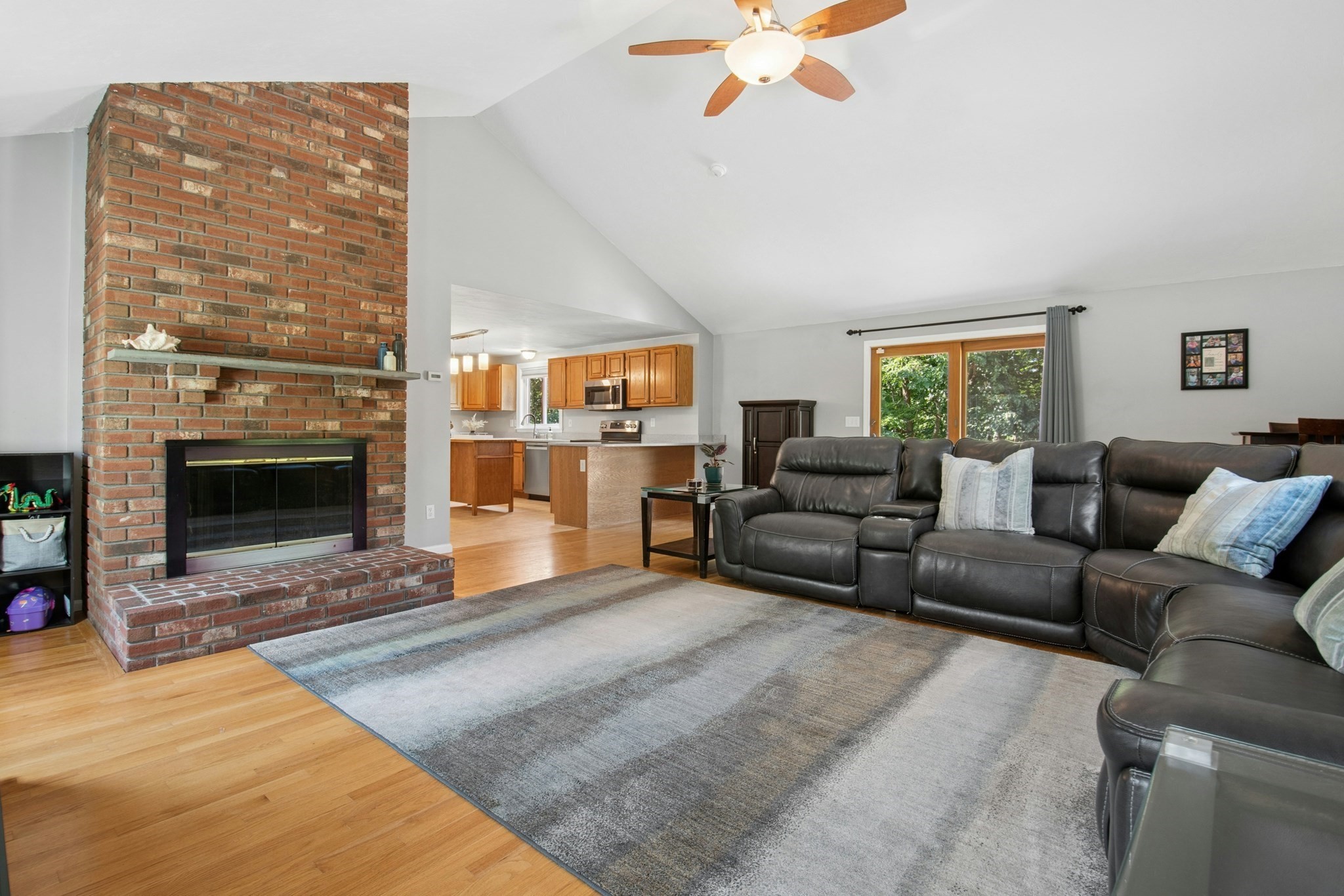 277 Wachusett Street Property Photo 2