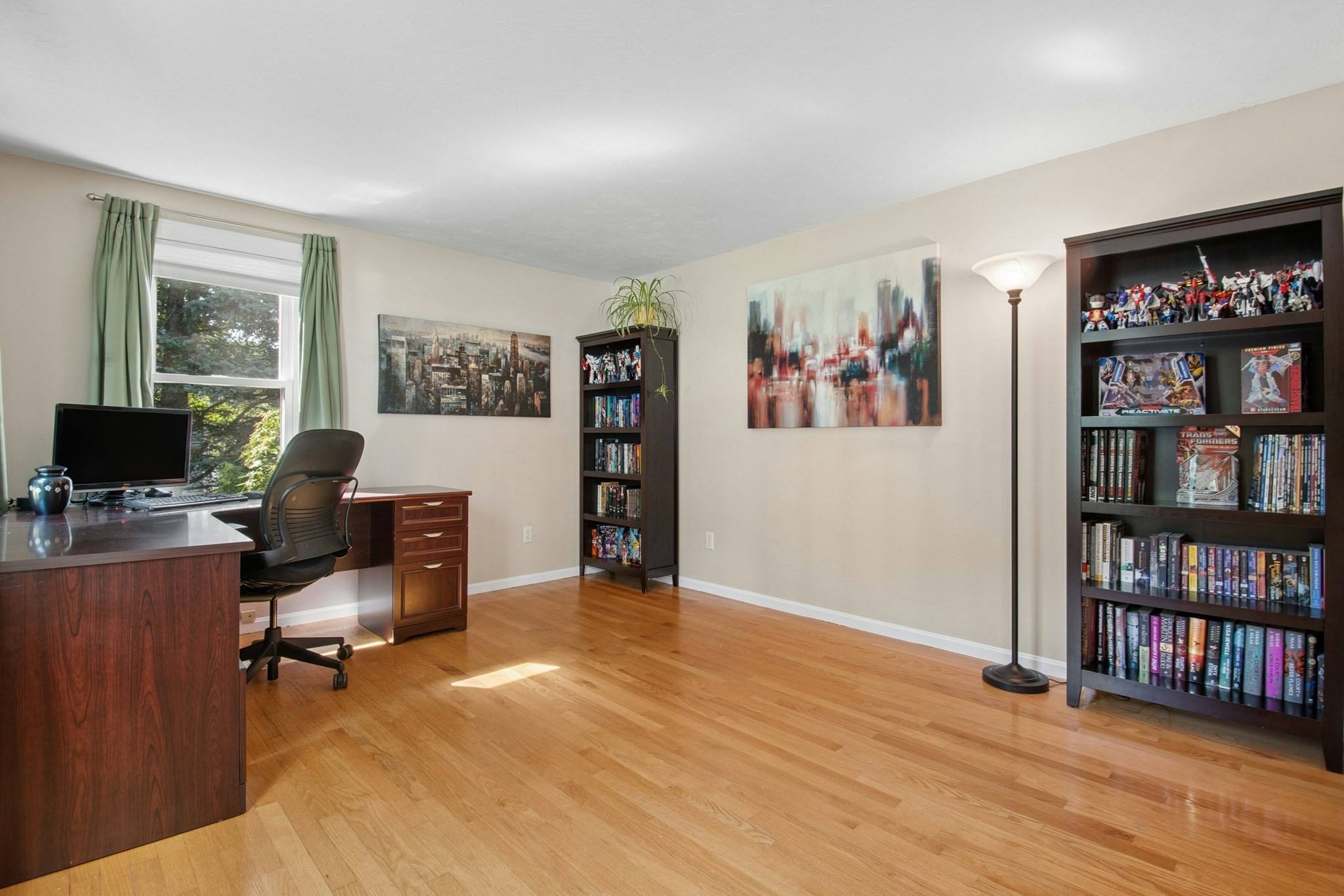 277 Wachusett Street Property Photo 6