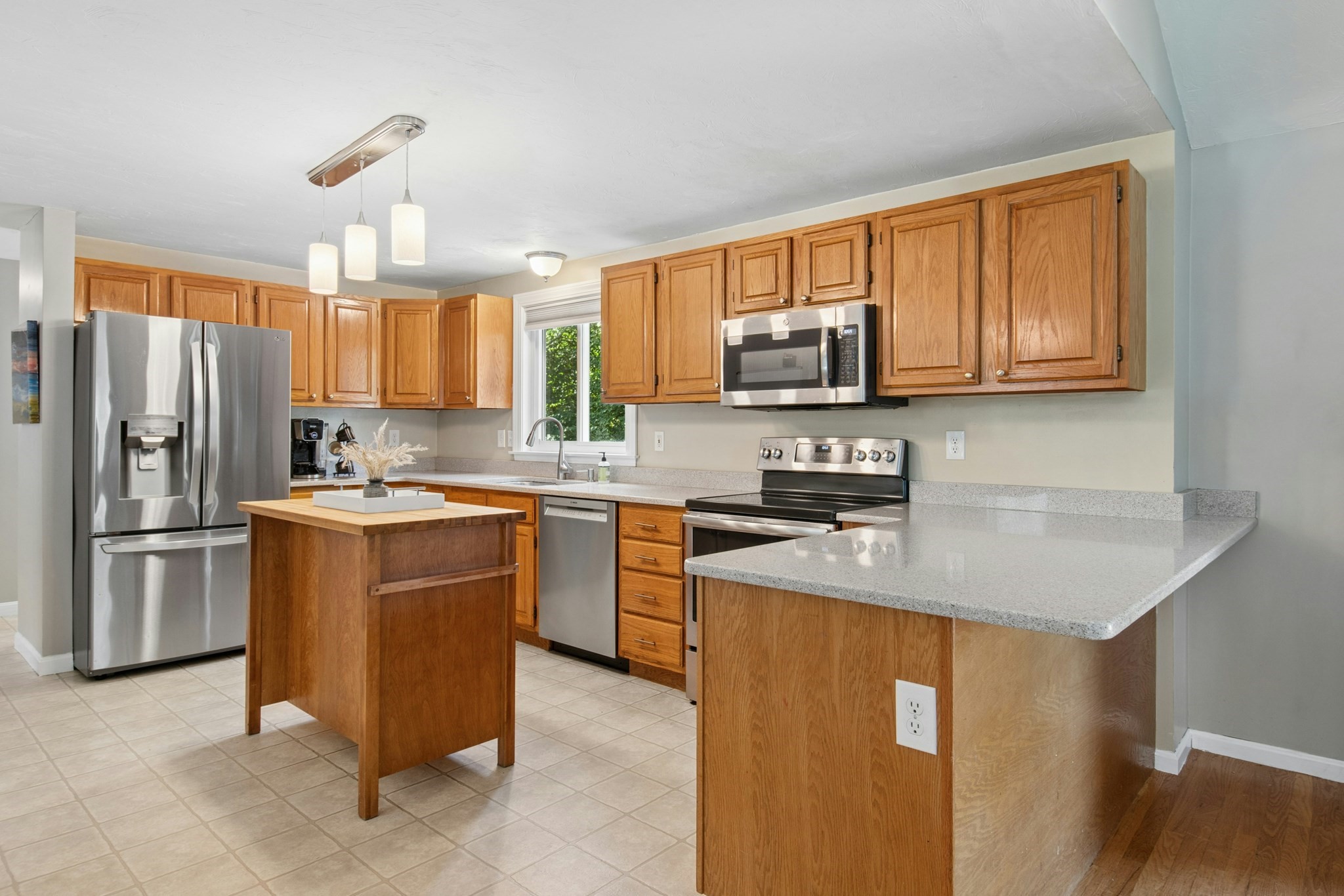 277 Wachusett Street Property Photo 12