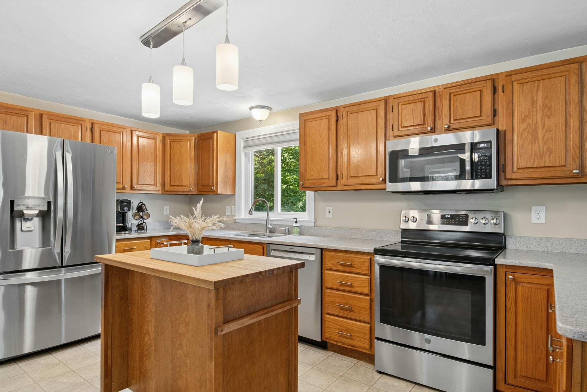 277 Wachusett Street Property Photo 15