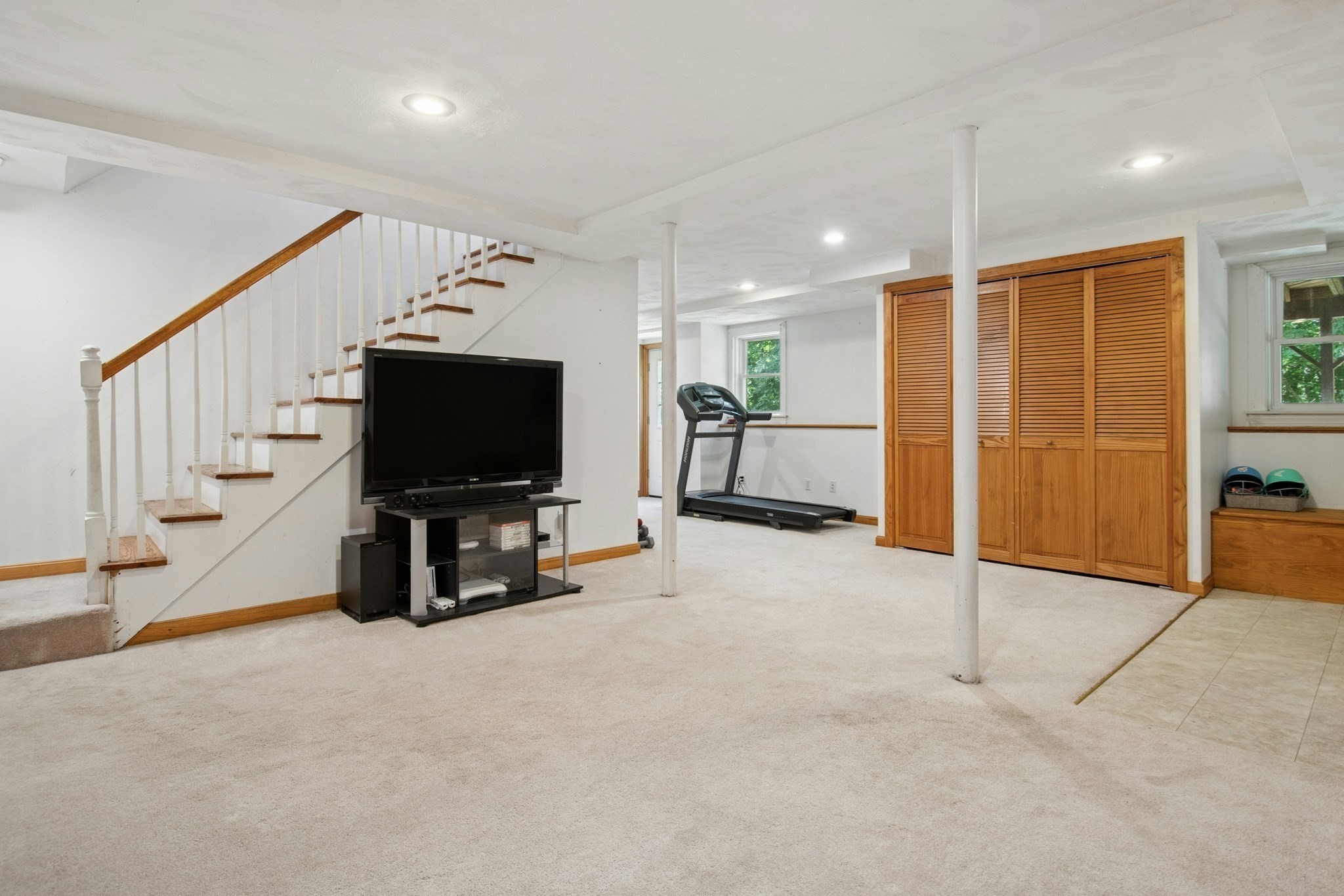 277 Wachusett Street Property Photo 35