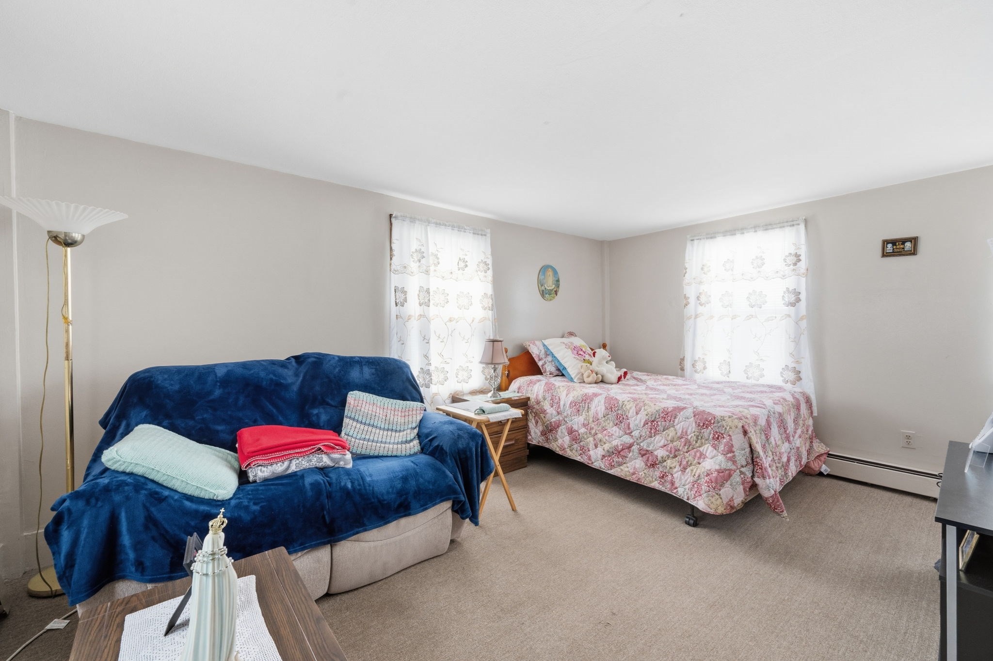 37 Howard St Property Photo 29