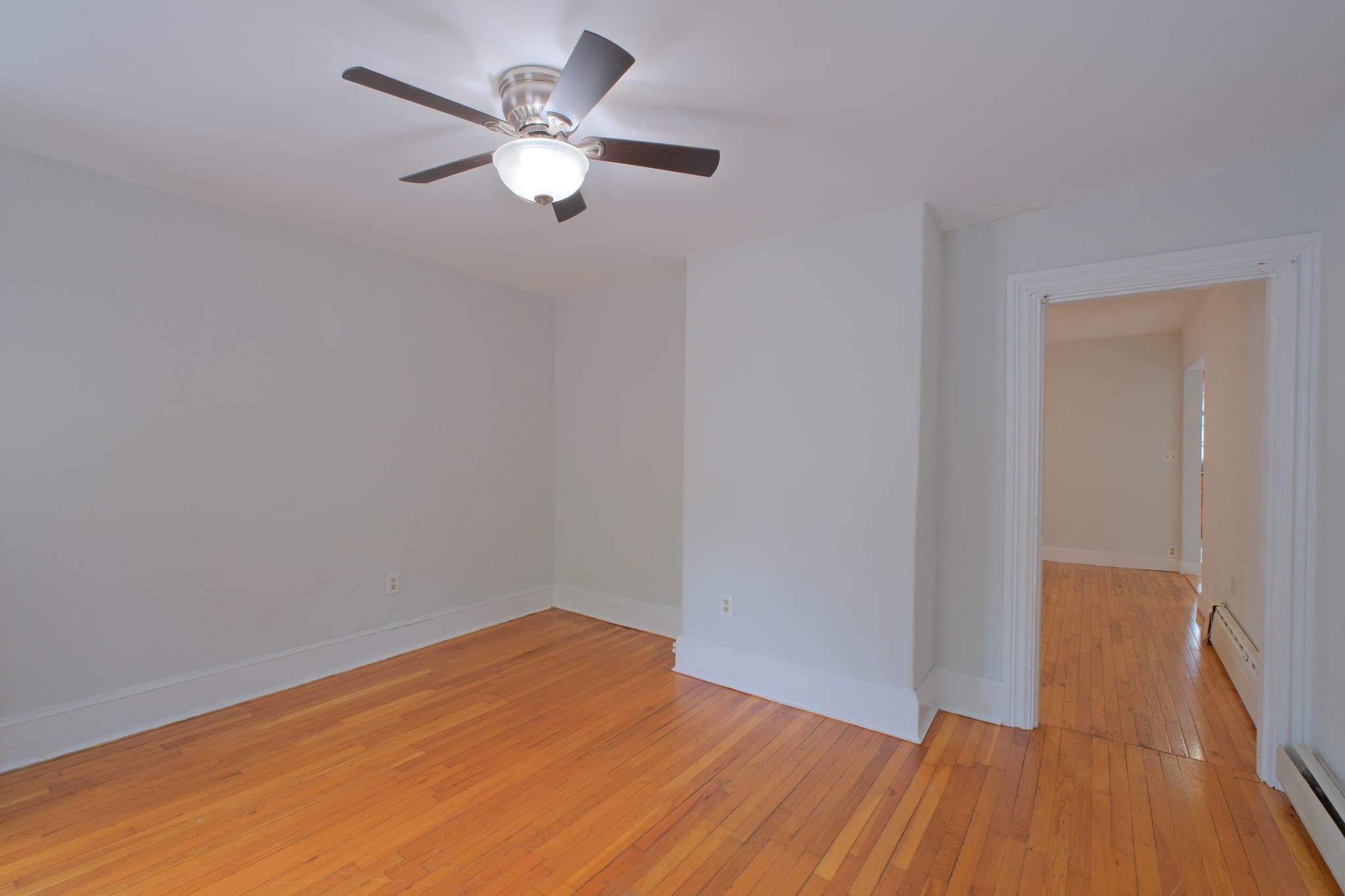 12 Parmenter Pl # 2 Property Photo 4