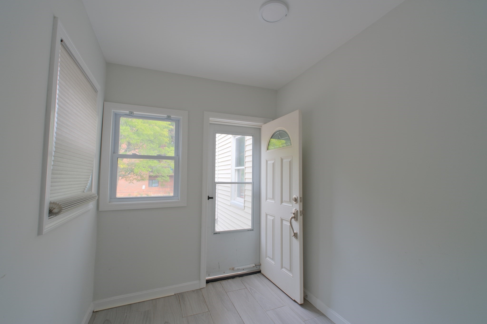 12 Parmenter Pl # 2 Property Photo 7
