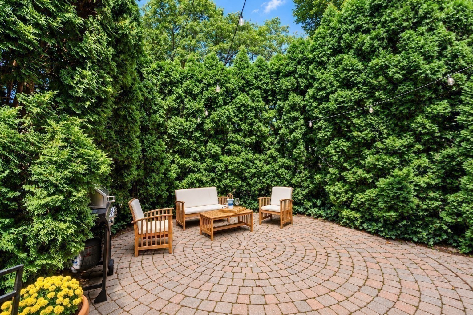 183 Lagrange Street Property Photo 30