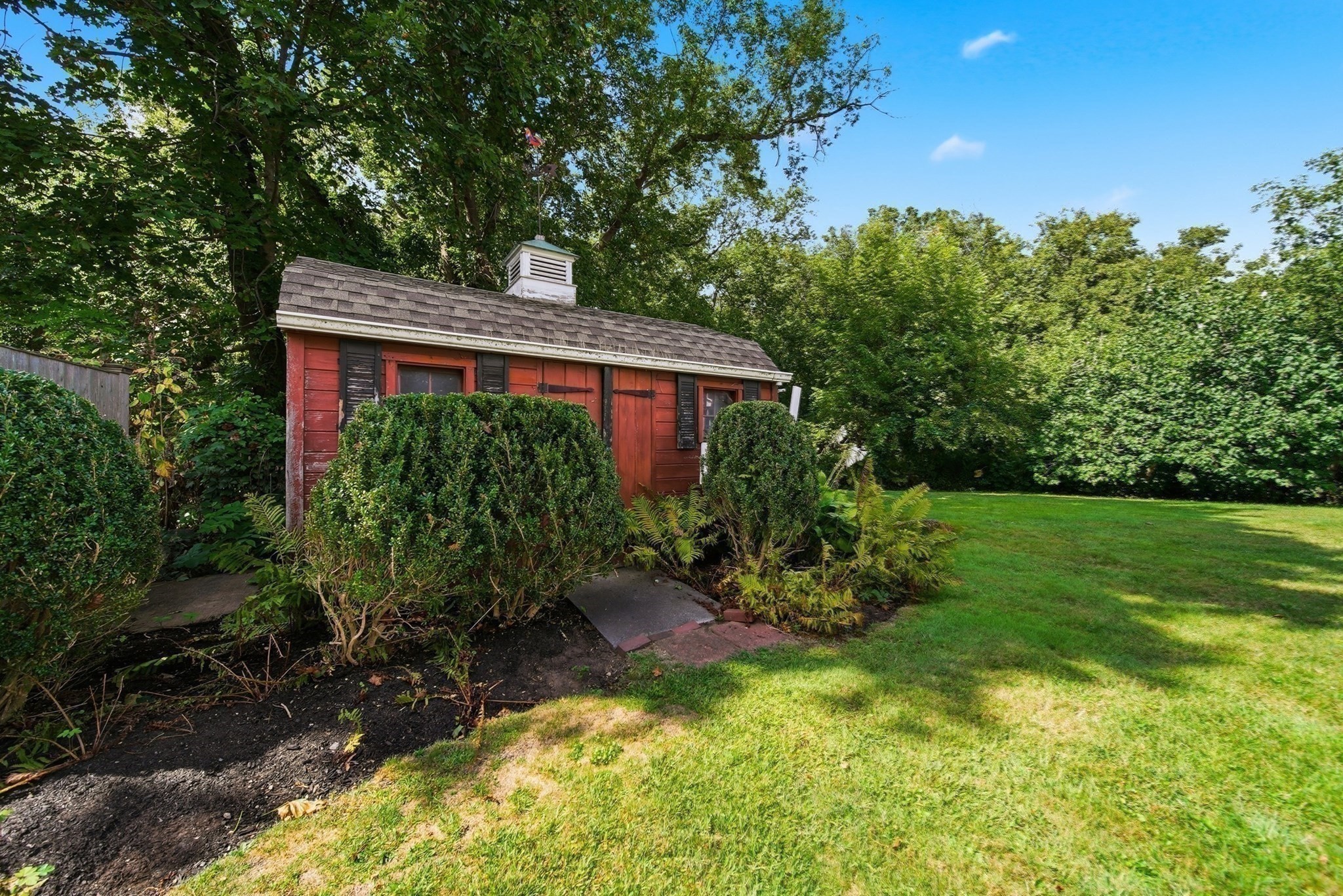 38 1/2 Abington Ave Property Photo 35