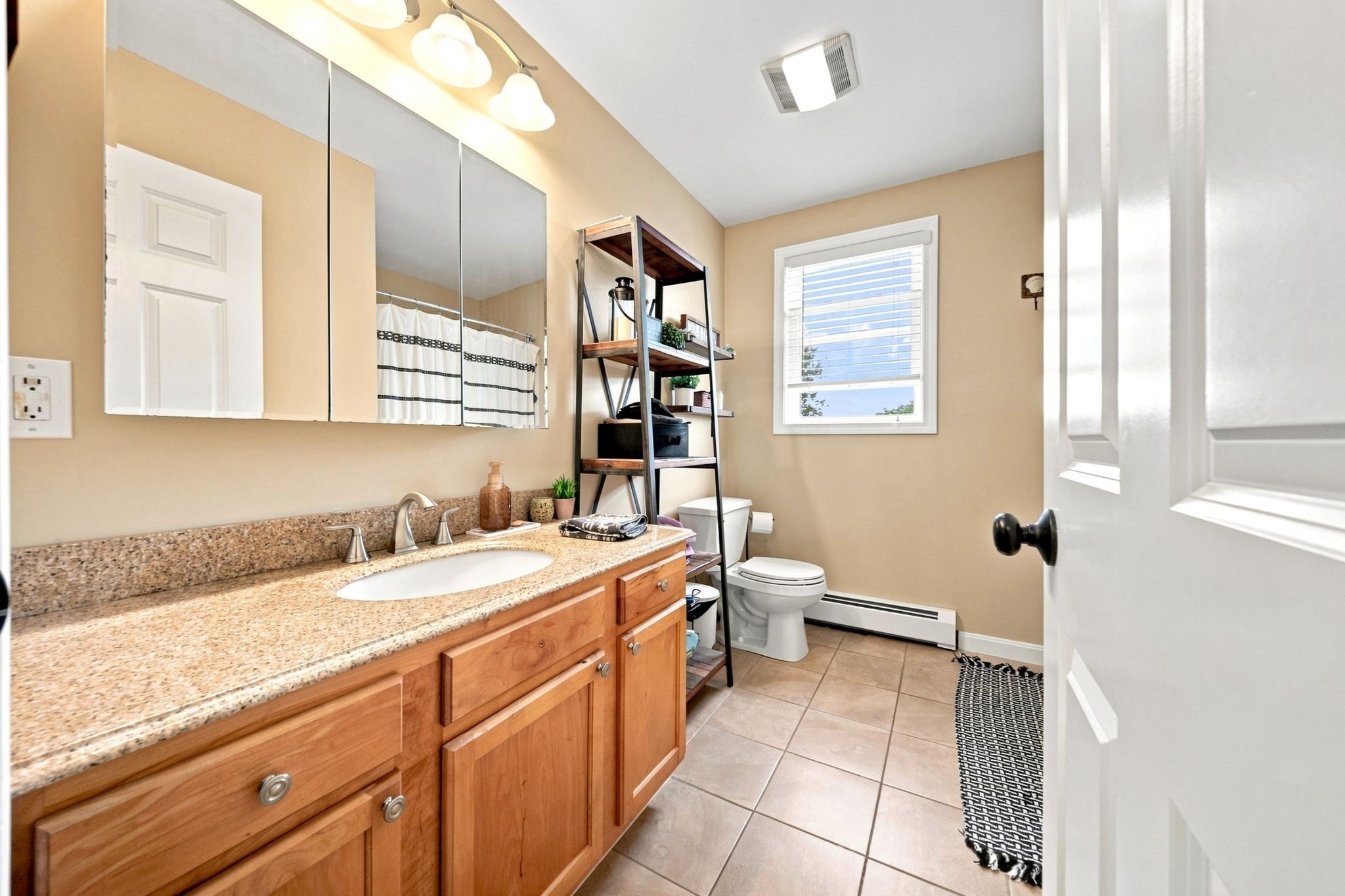 31 Ayer St # 31 Property Photo 23
