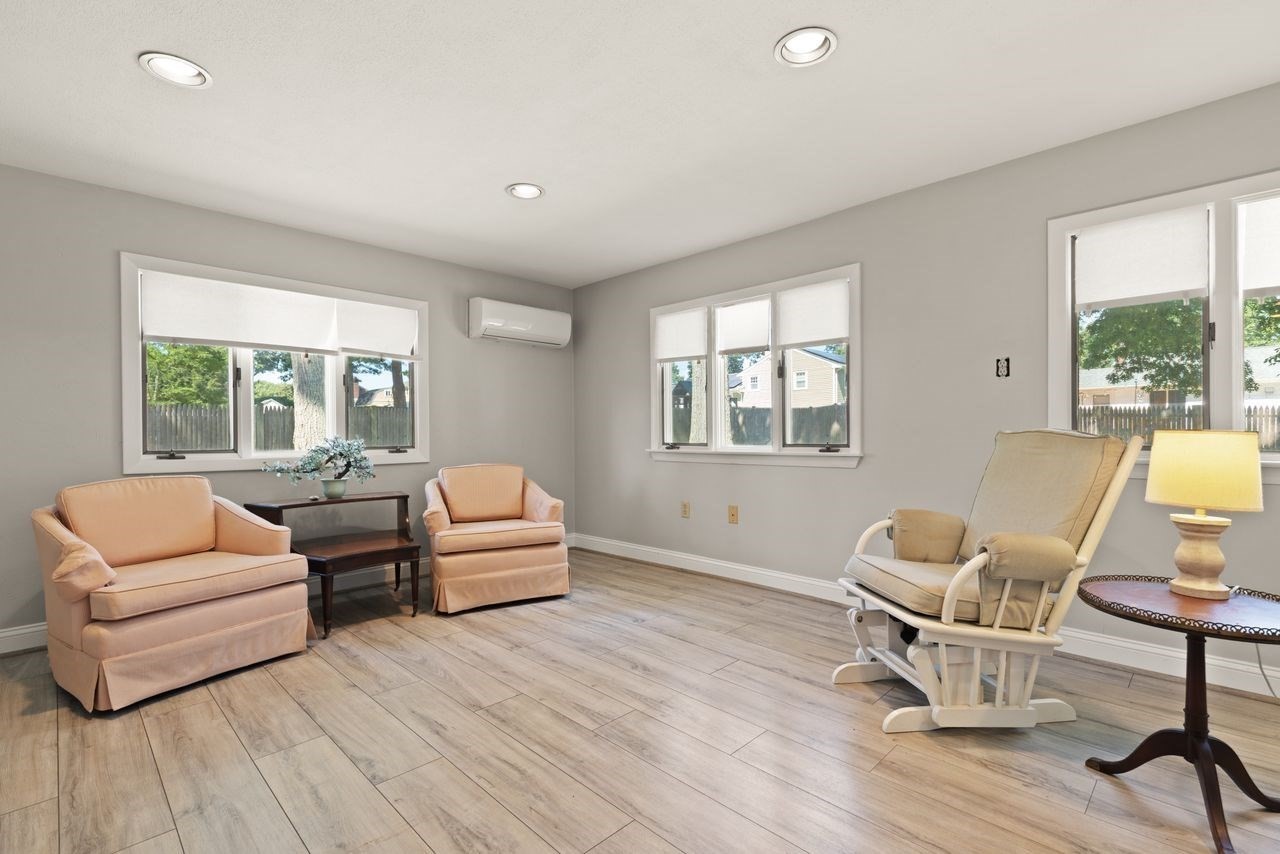11 Imrie St Property Photo 8