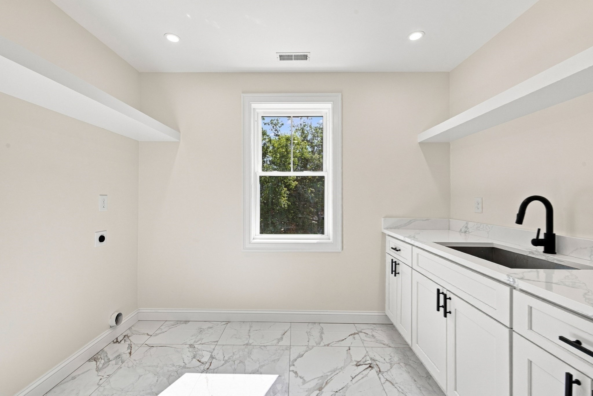2 Berthold St Property Photo 19