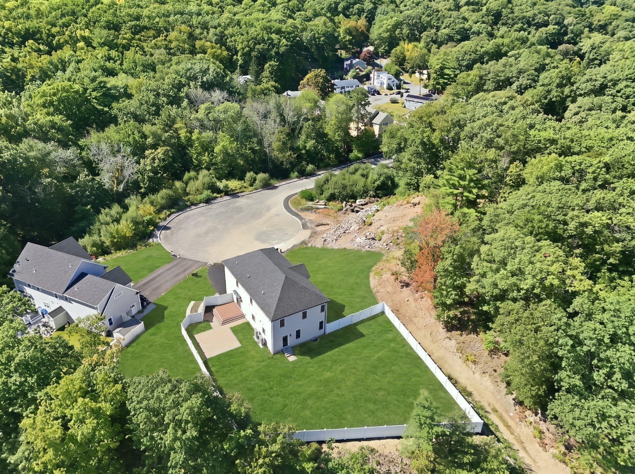 2 Berthold St Property Photo 36