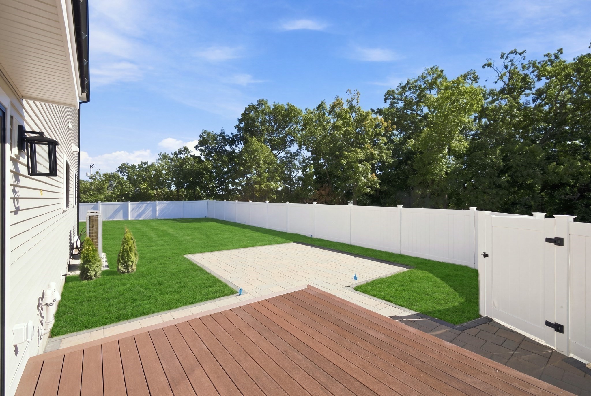 2 Berthold St Property Photo 37