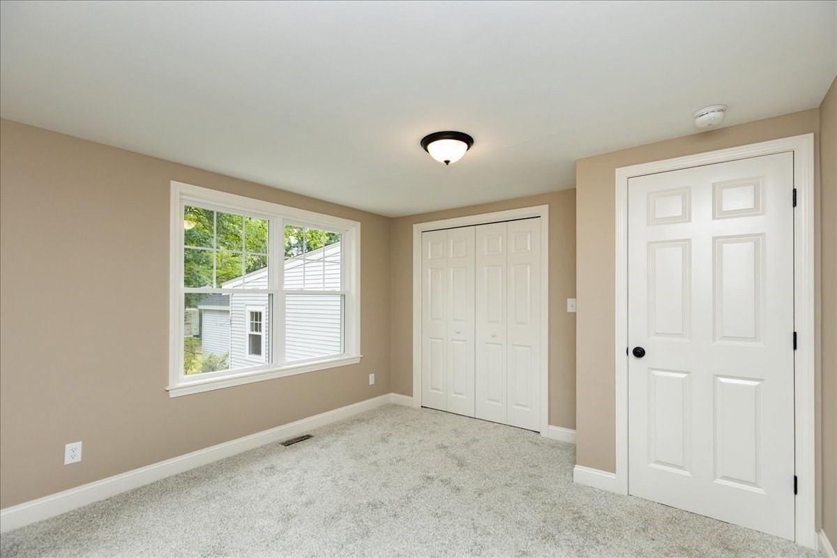 39 Birch St Property Photo 30