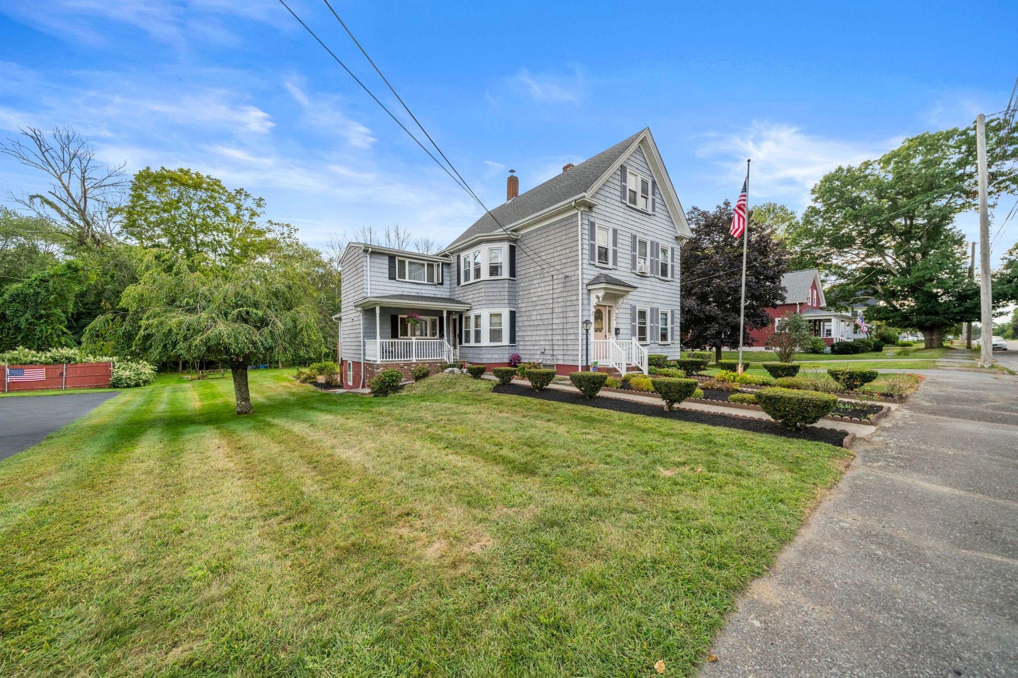 40 Railroad Avenue Property Photo 6