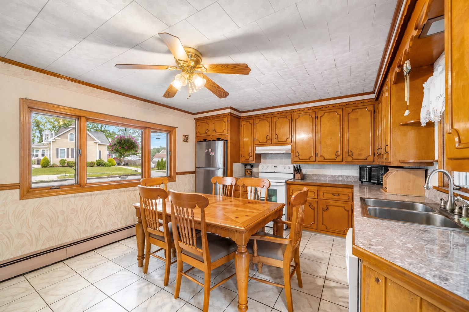 40 Railroad Avenue Property Photo 13