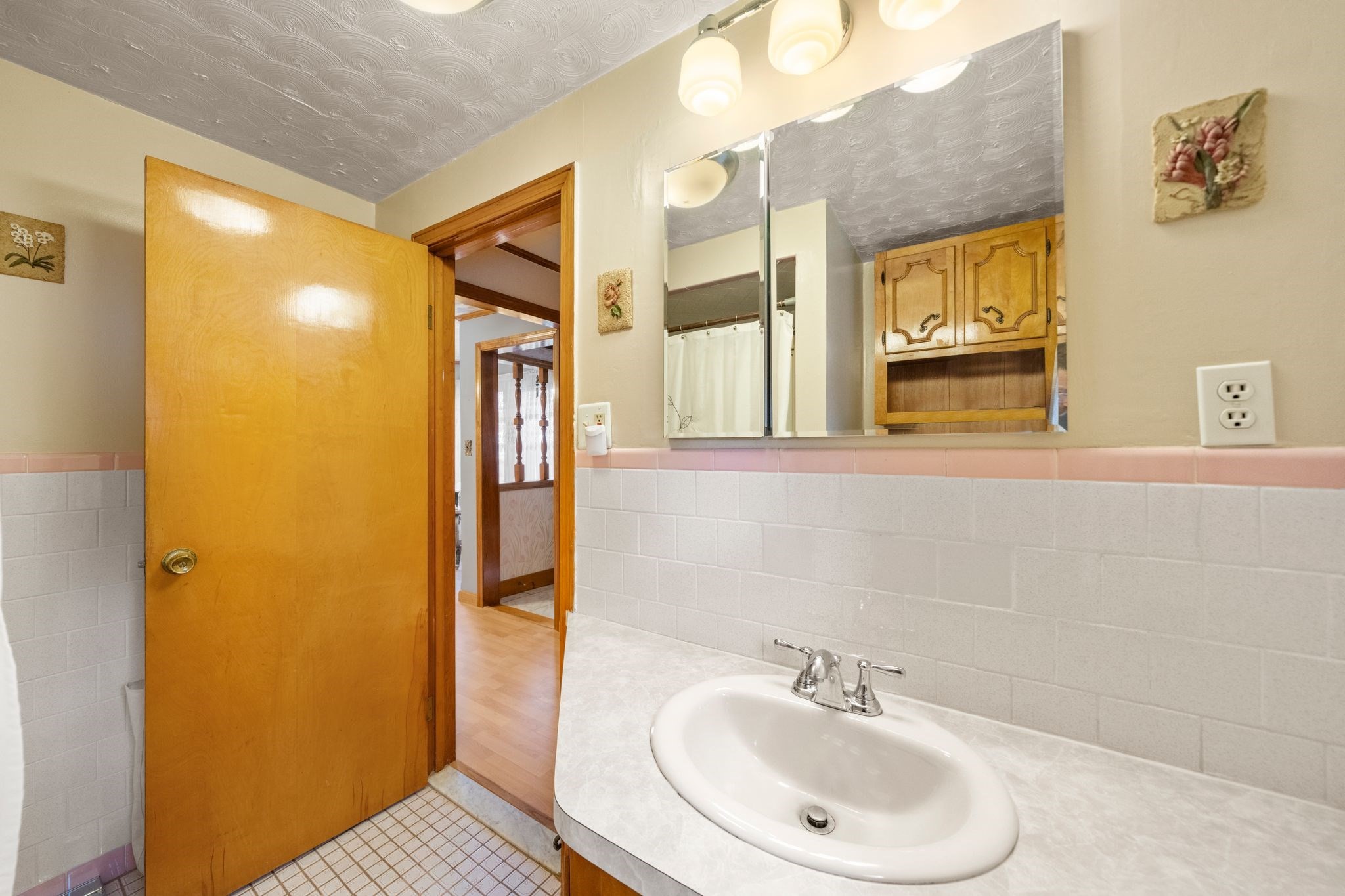 40 Railroad Avenue Property Photo 19