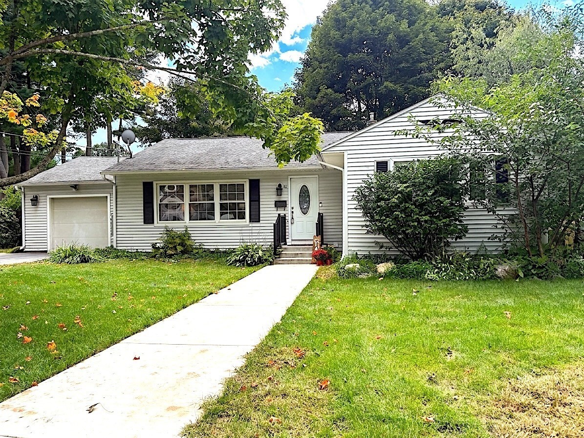 40 Atherton Property Photo 1