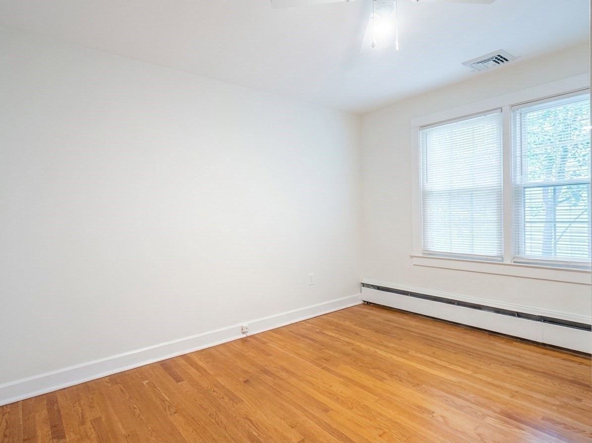40 Atherton Property Photo 18