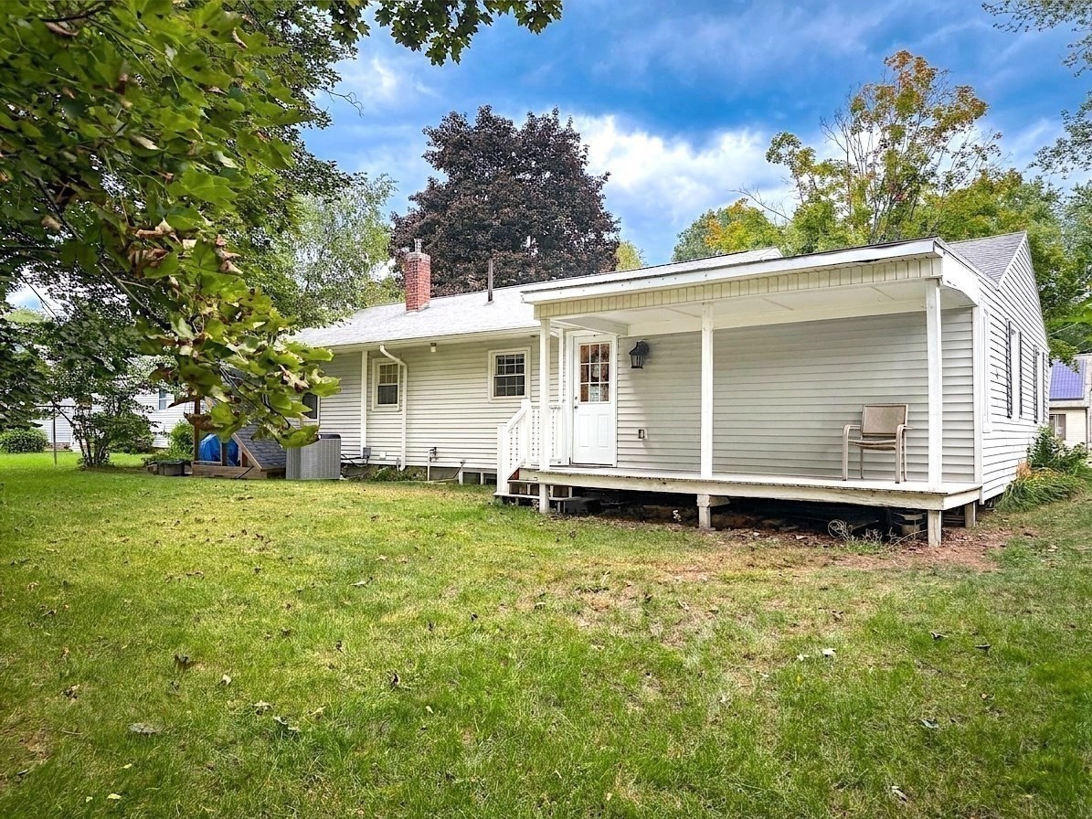 40 Atherton Property Photo 27
