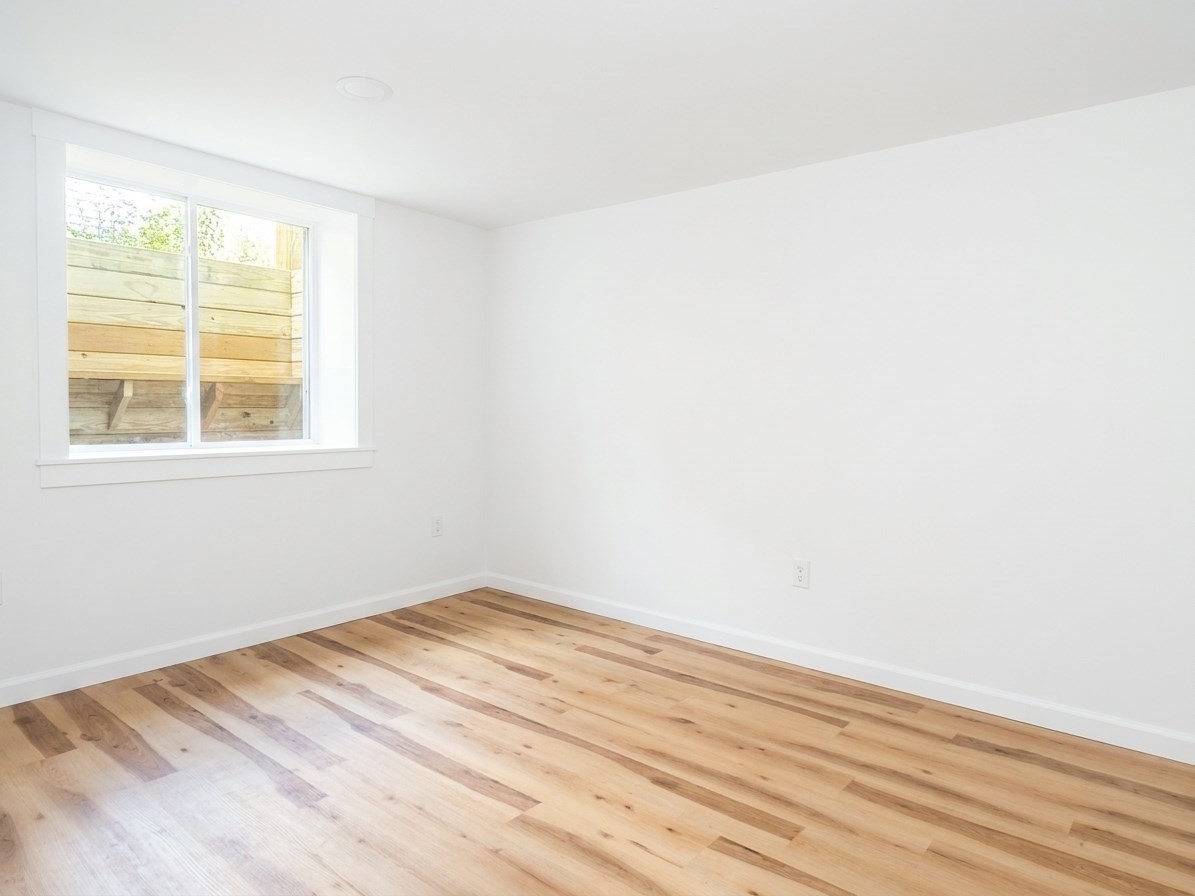 40 Atherton Property Photo 34