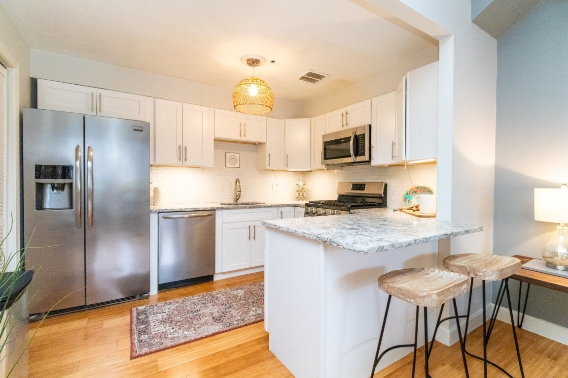 7 S Stone Mill Dr # 403 Property Photo 15