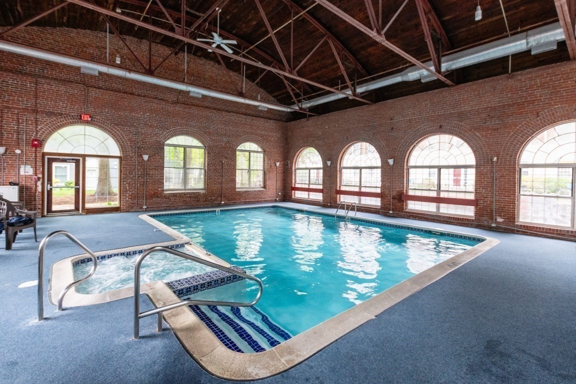 7 S Stone Mill Dr # 403 Property Photo 23