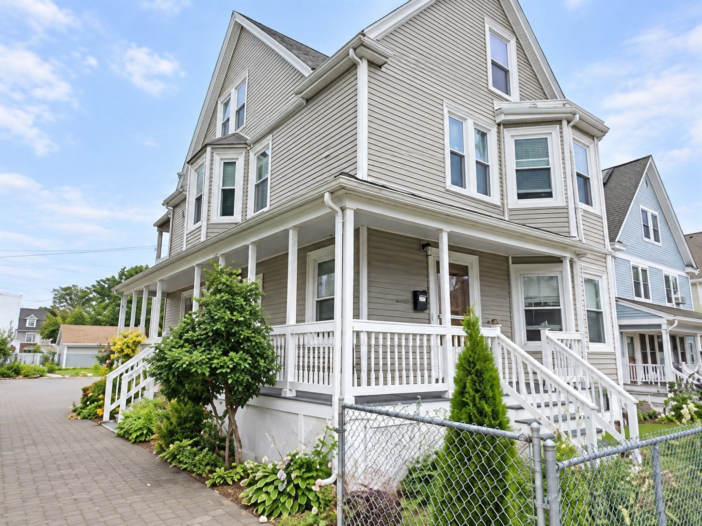 120 Woodrow Ave Property Photo 1