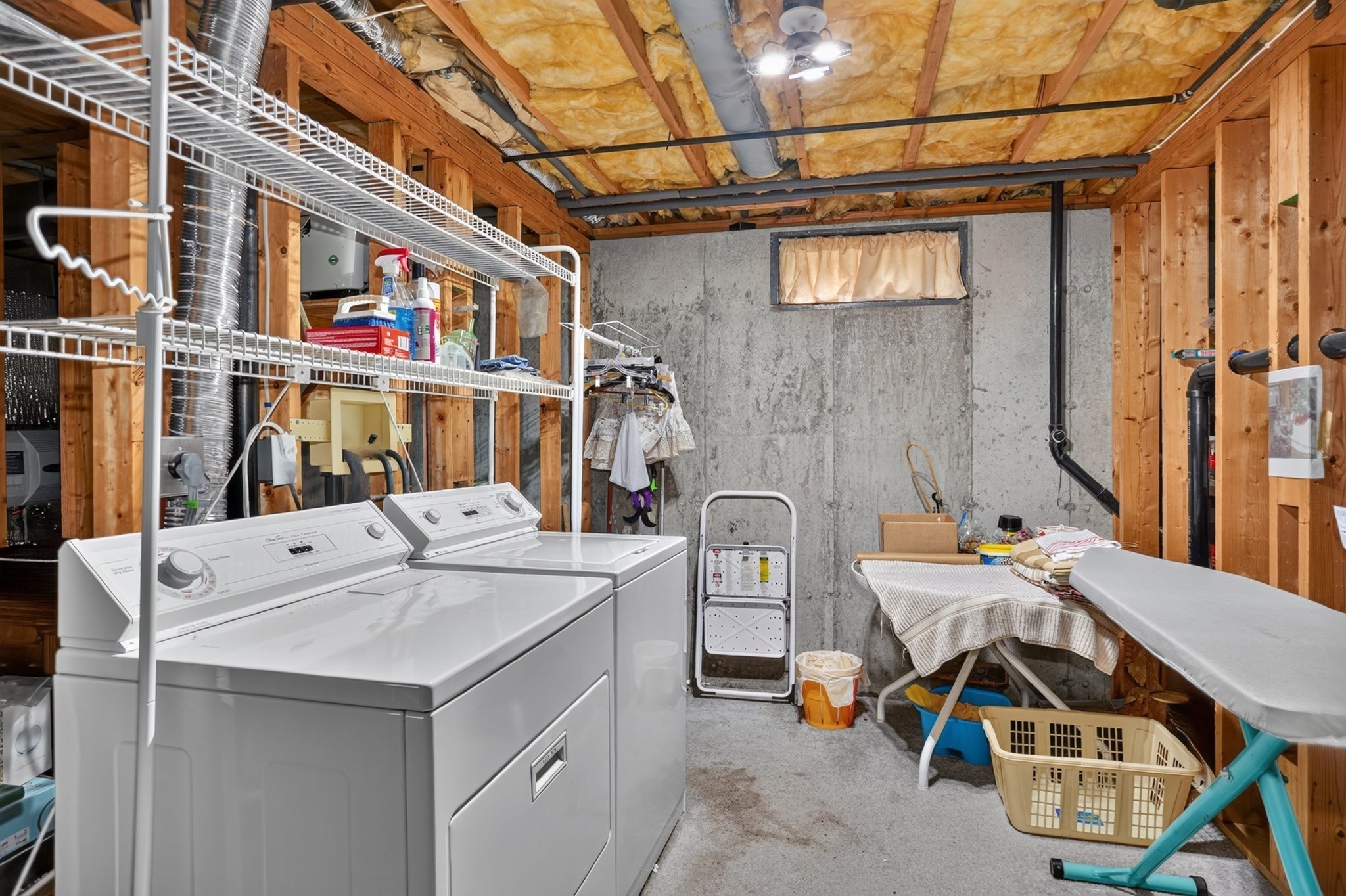 3 Greenside Ln Property Photo 15