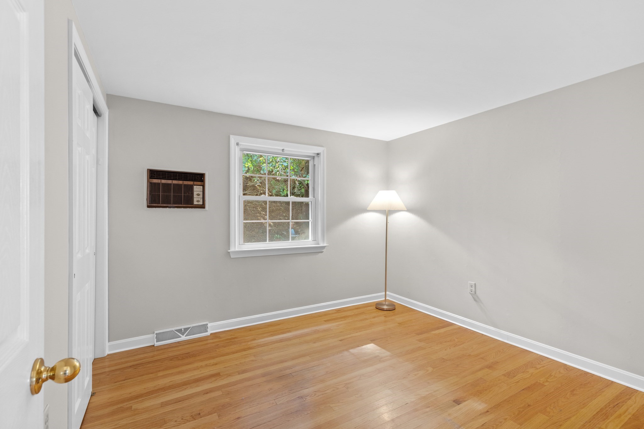 64 Alden St Property Photo 25