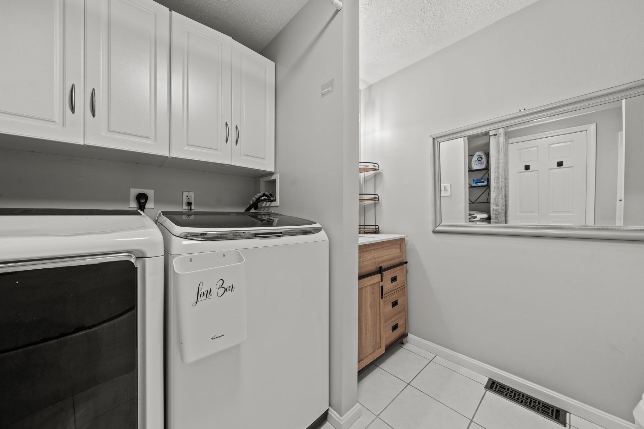 278 Wellman Ave # 278 Property Photo 30