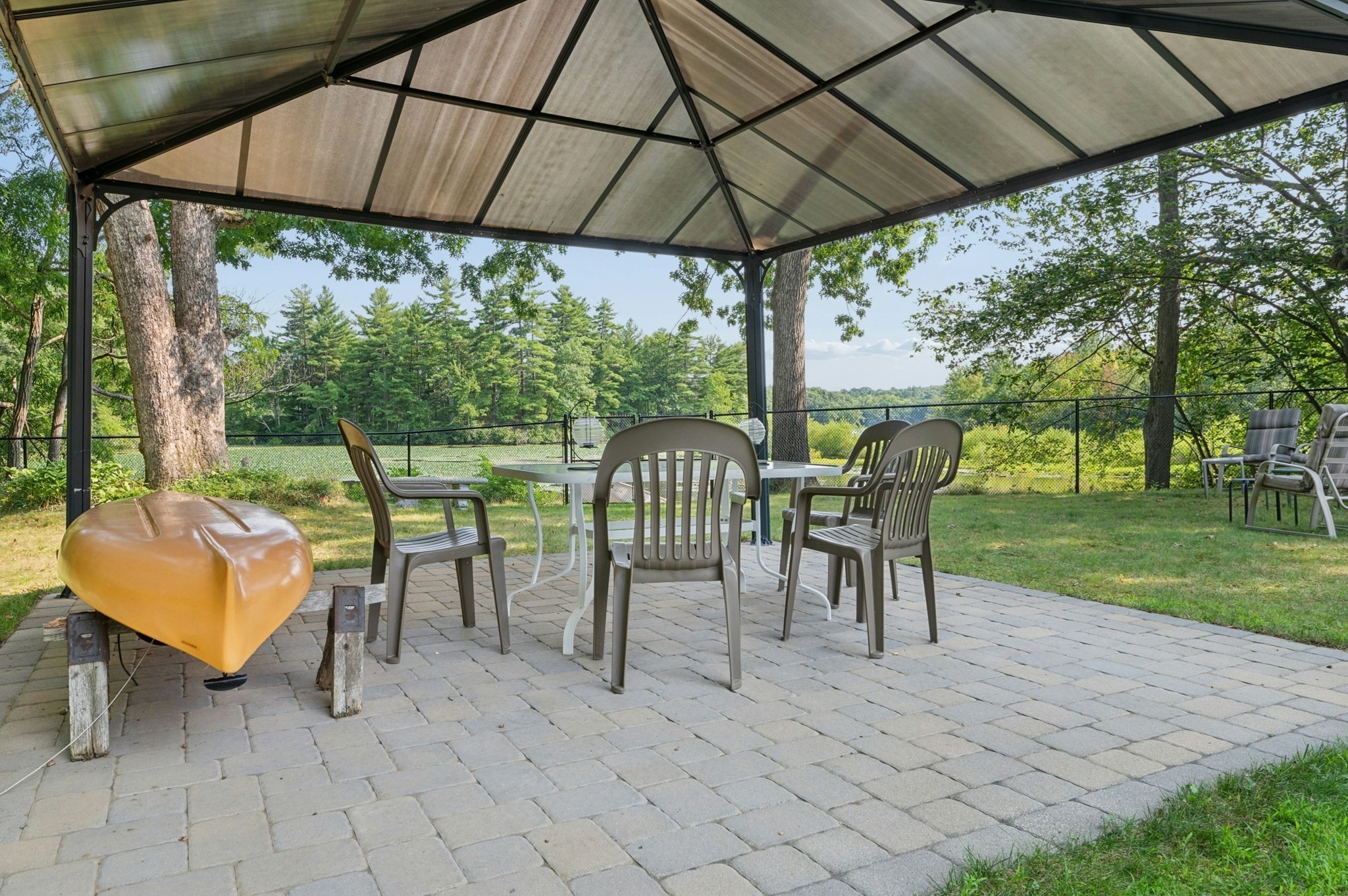 11 Greybert Ln Property Photo 6