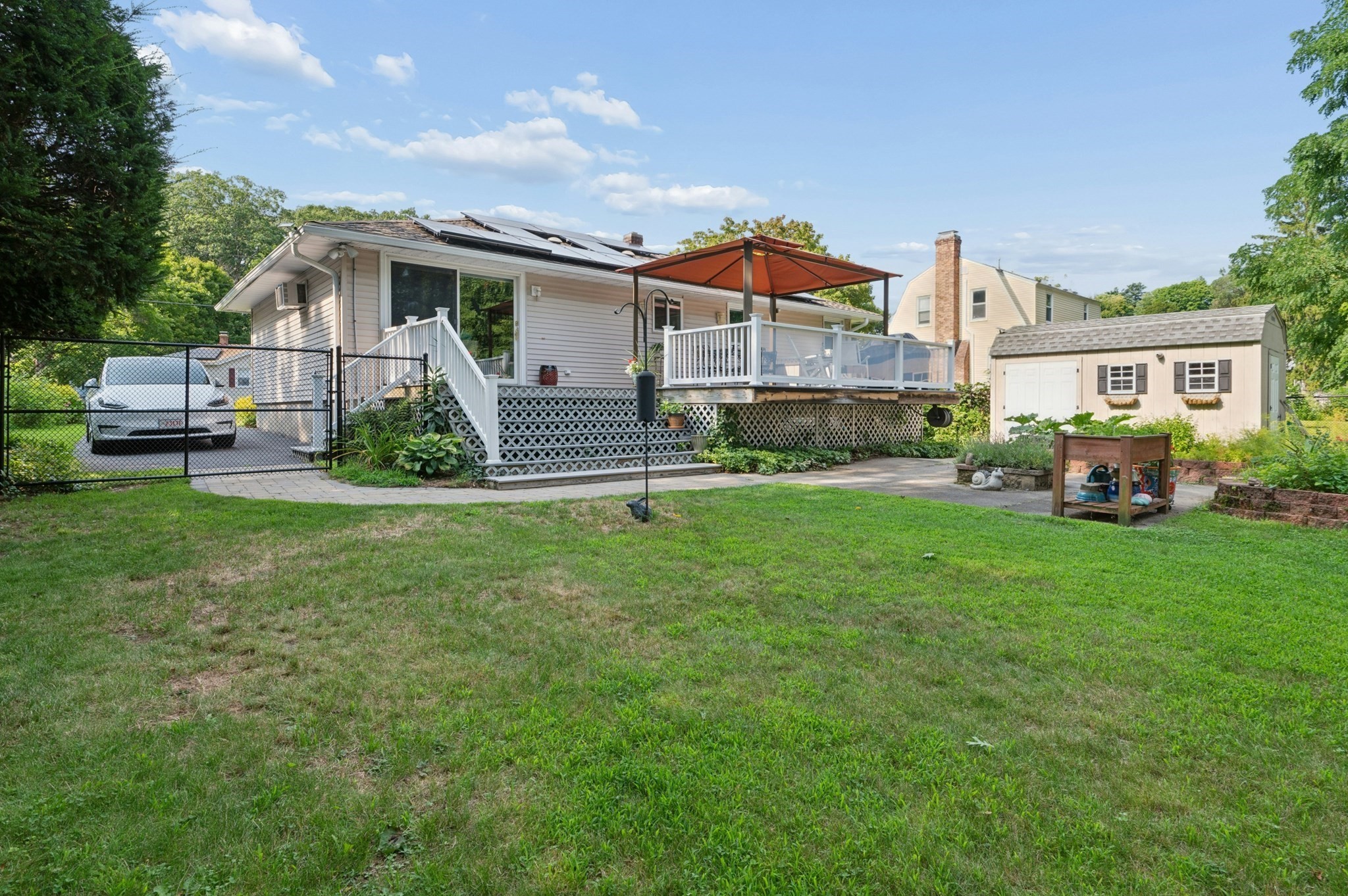 11 Greybert Ln Property Photo 8