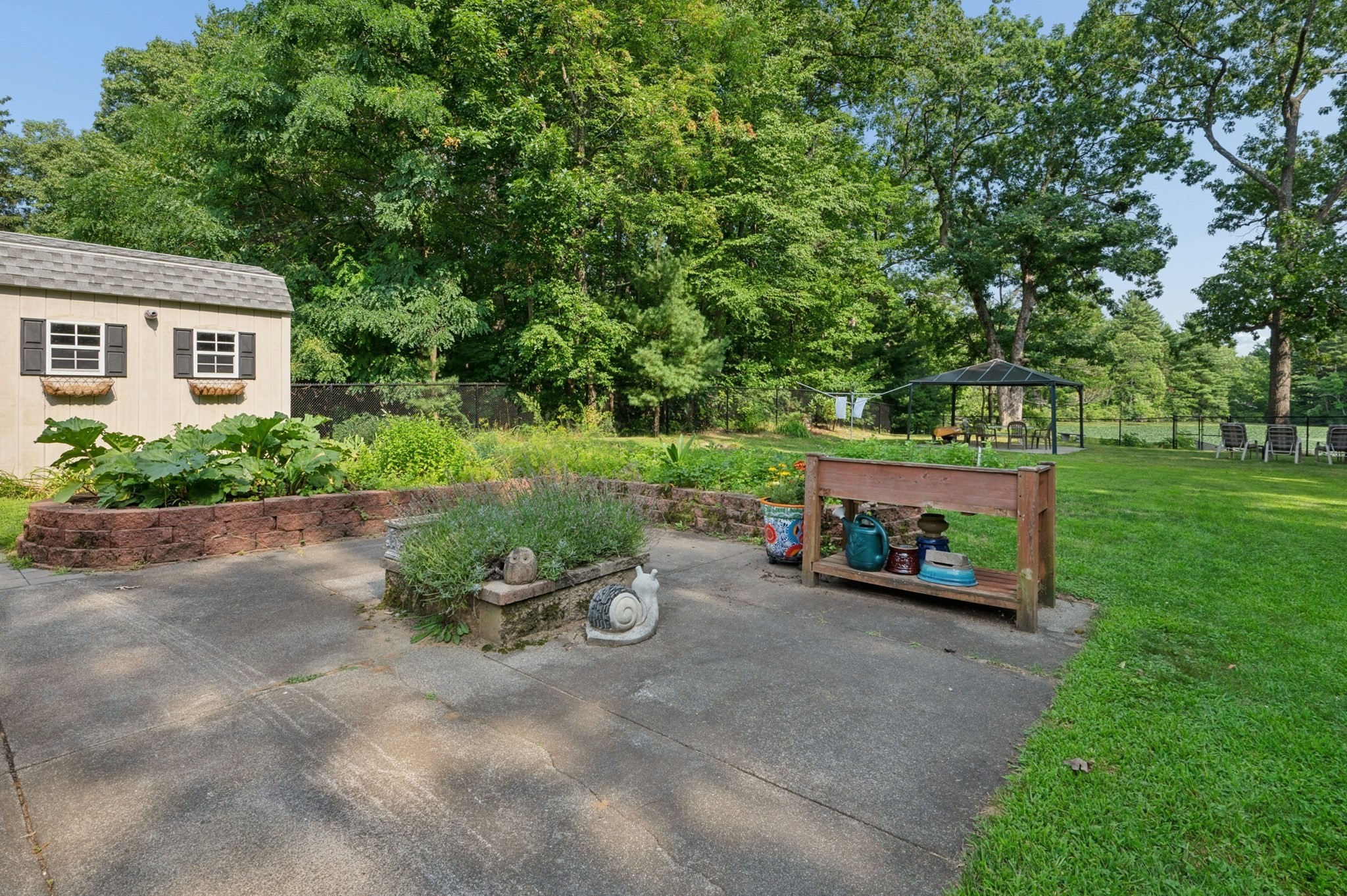 11 Greybert Ln Property Photo 11