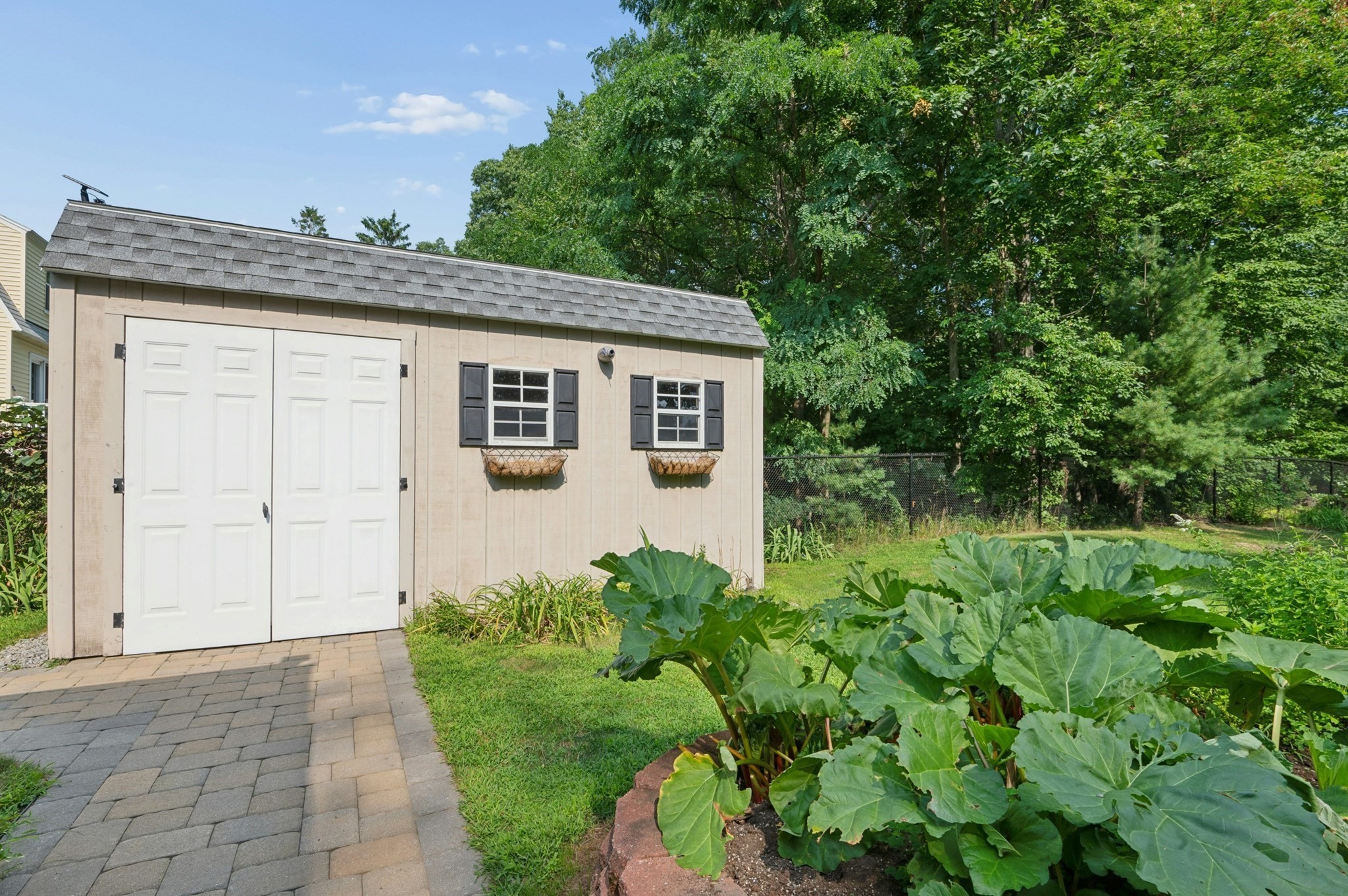11 Greybert Ln Property Photo 12