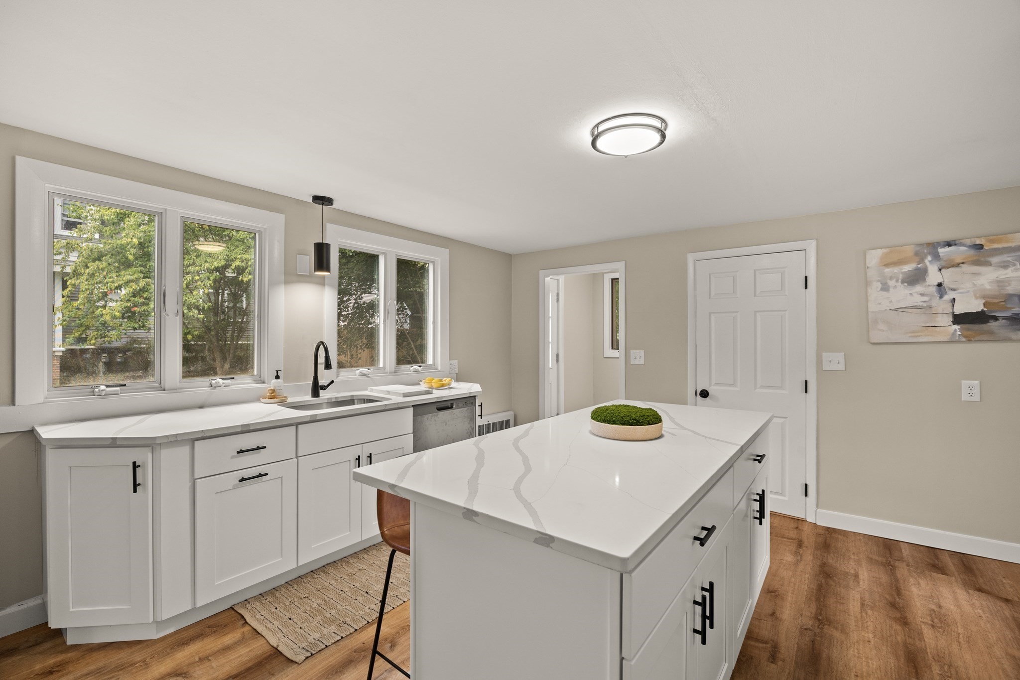 778 Spring St Property Photo 12