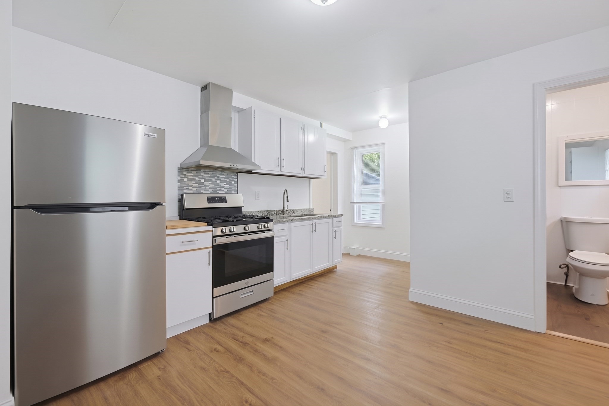 13 Campbell Ave Property Photo 2
