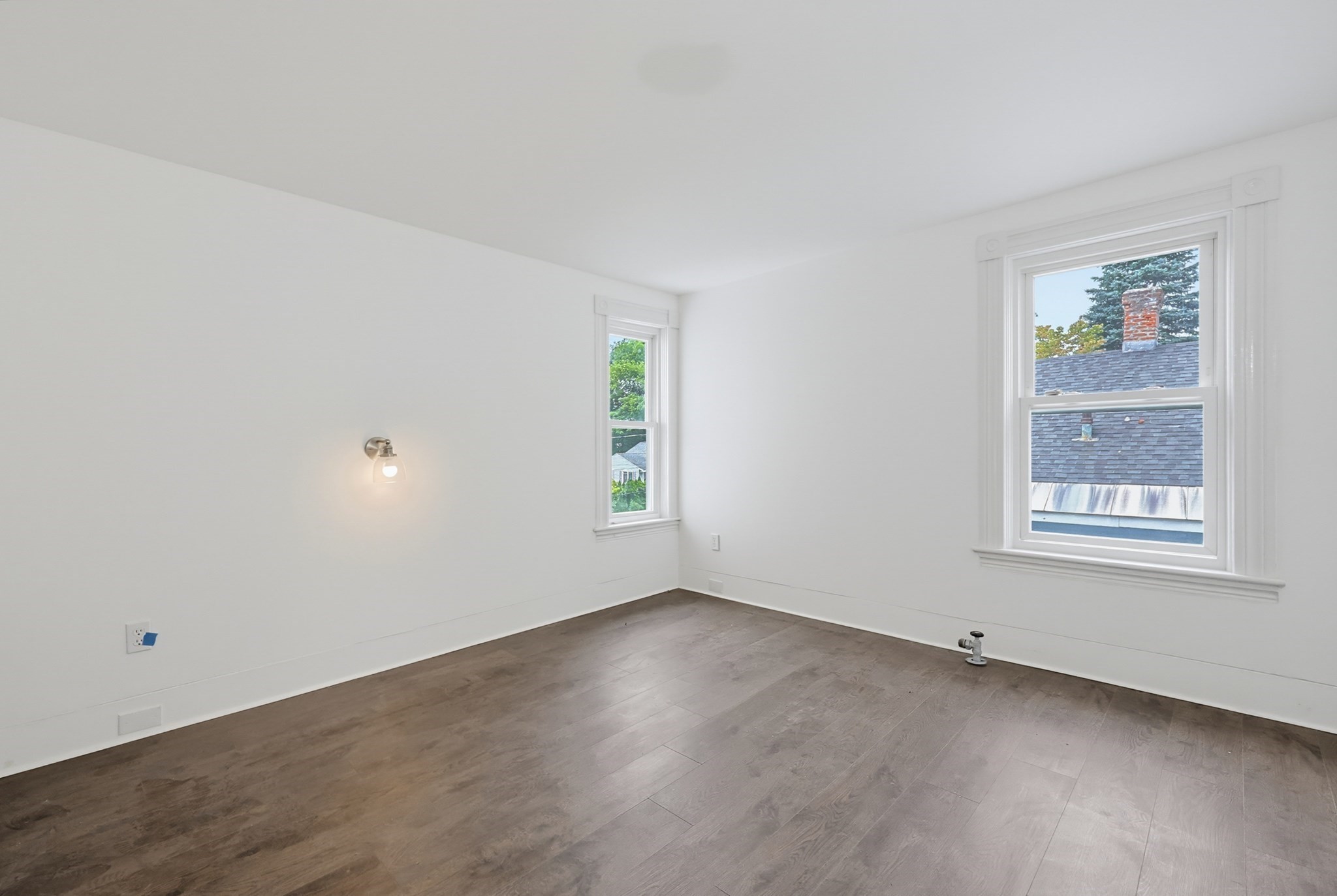 13 Campbell Ave Property Photo 14