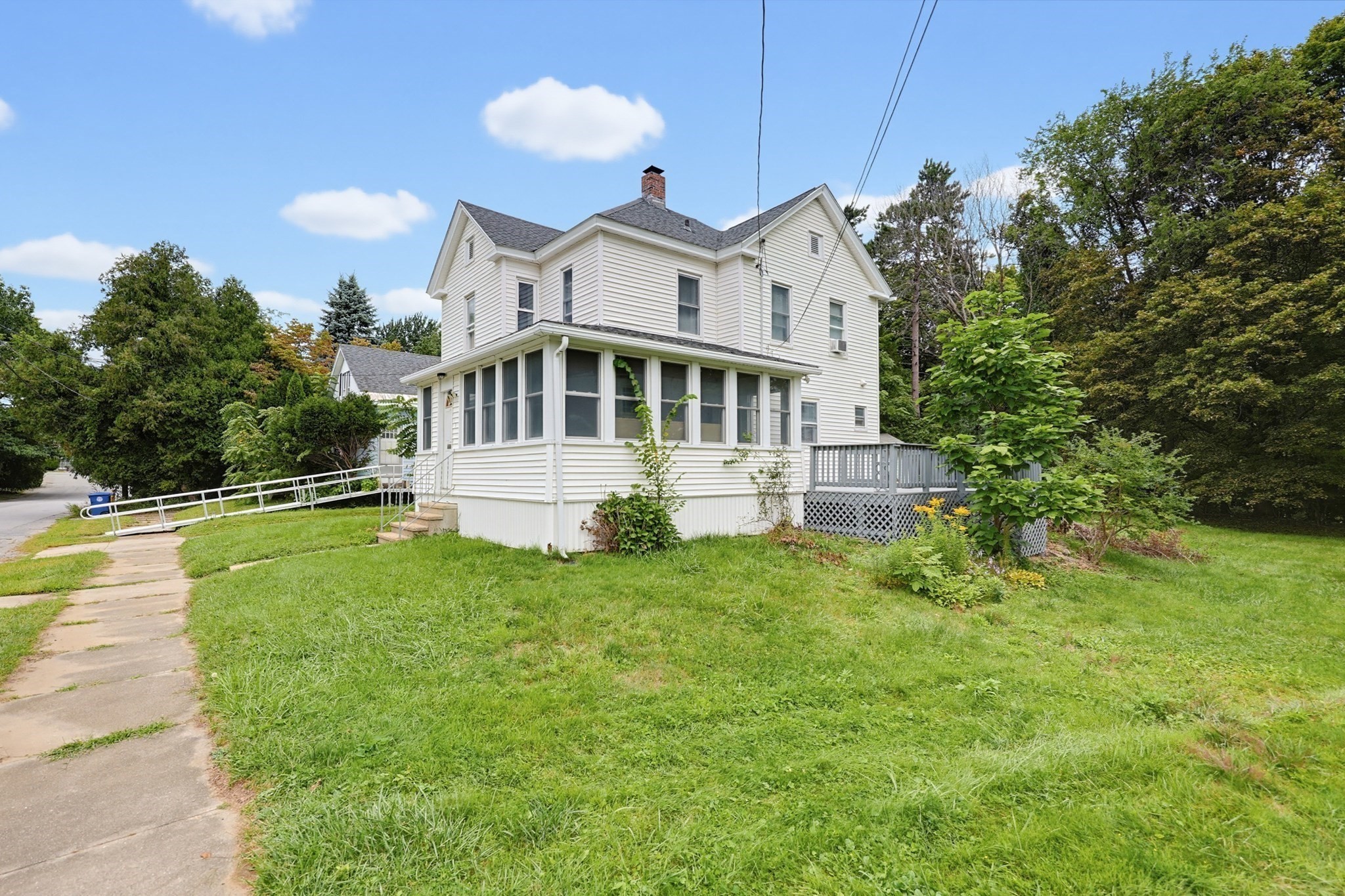 13 Campbell Ave Property Photo 19
