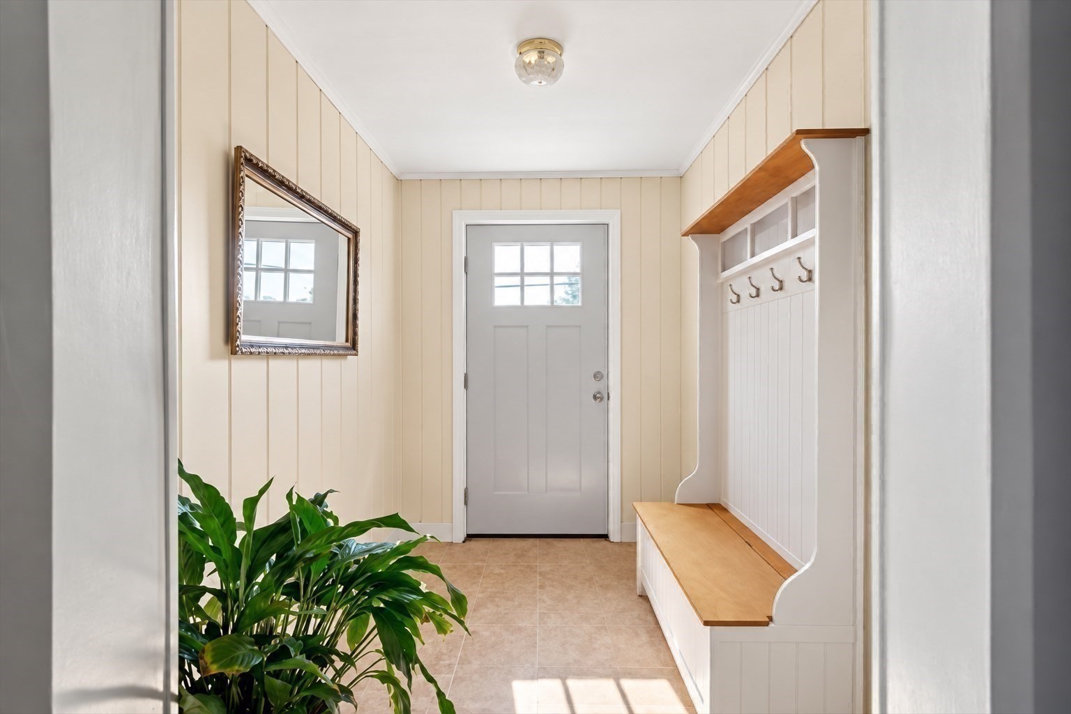 81 Warfield Avenue Property Photo 7