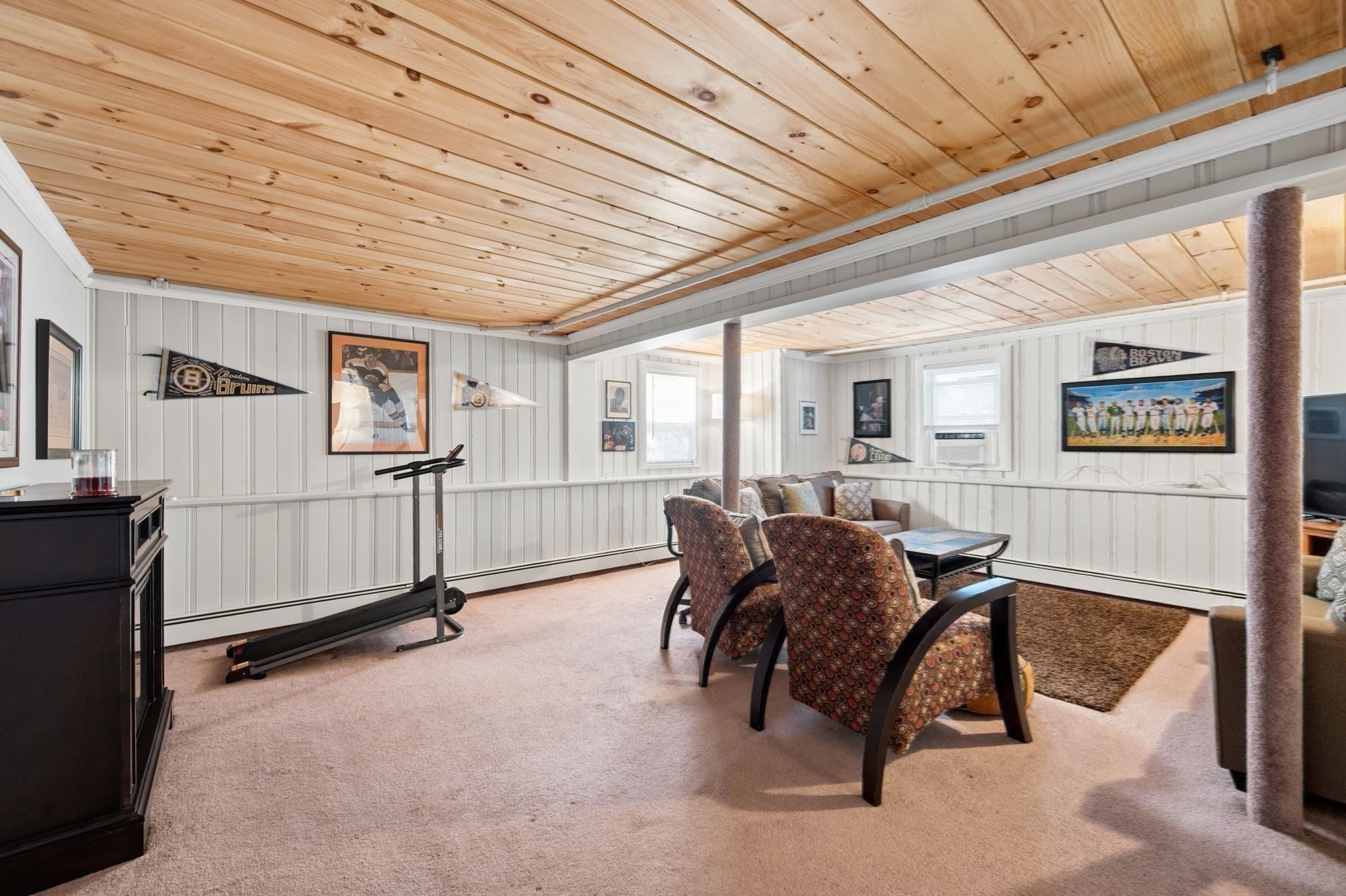 81 Warfield Avenue Property Photo 21