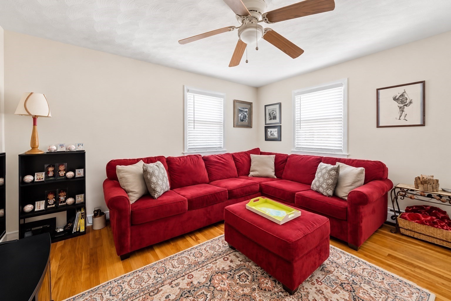 81 Warfield Avenue Property Photo 23